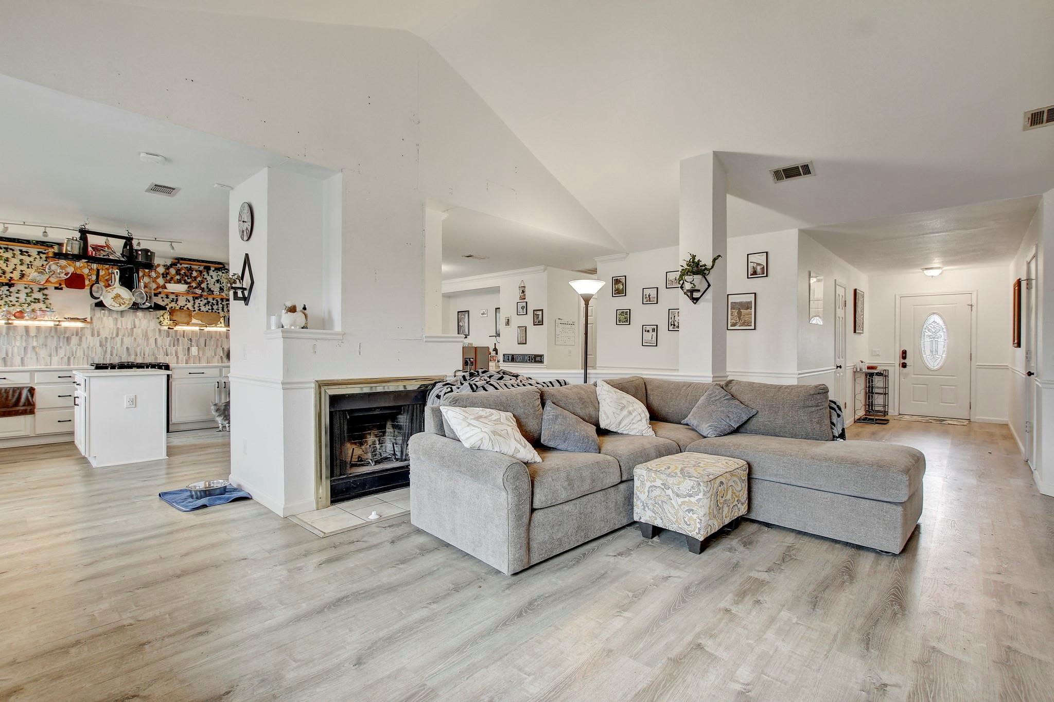 11422 Birchover Ln, Austin, TX 78754