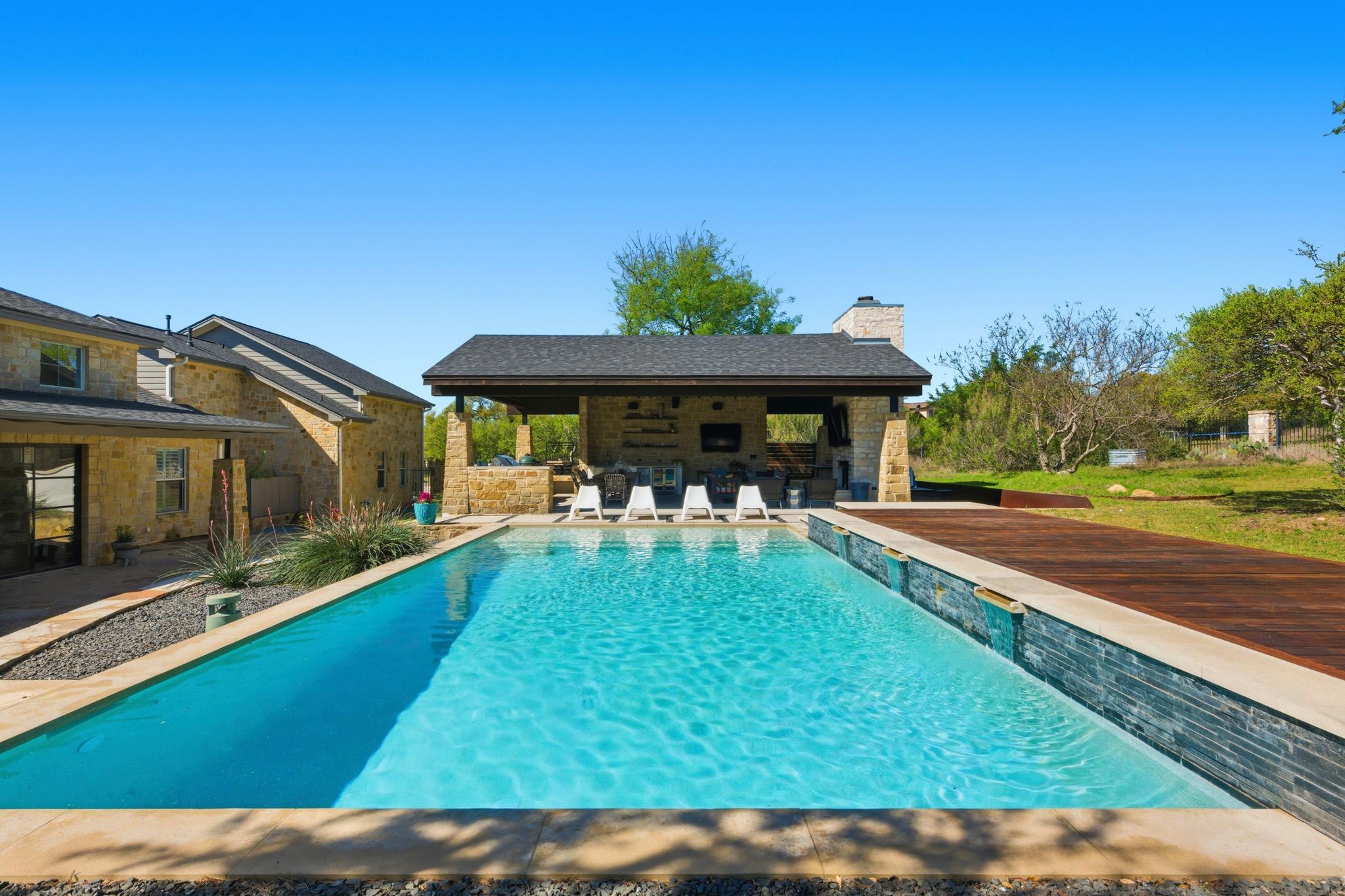 743 Drifting Wind Run, Dripping Springs, TX 78620