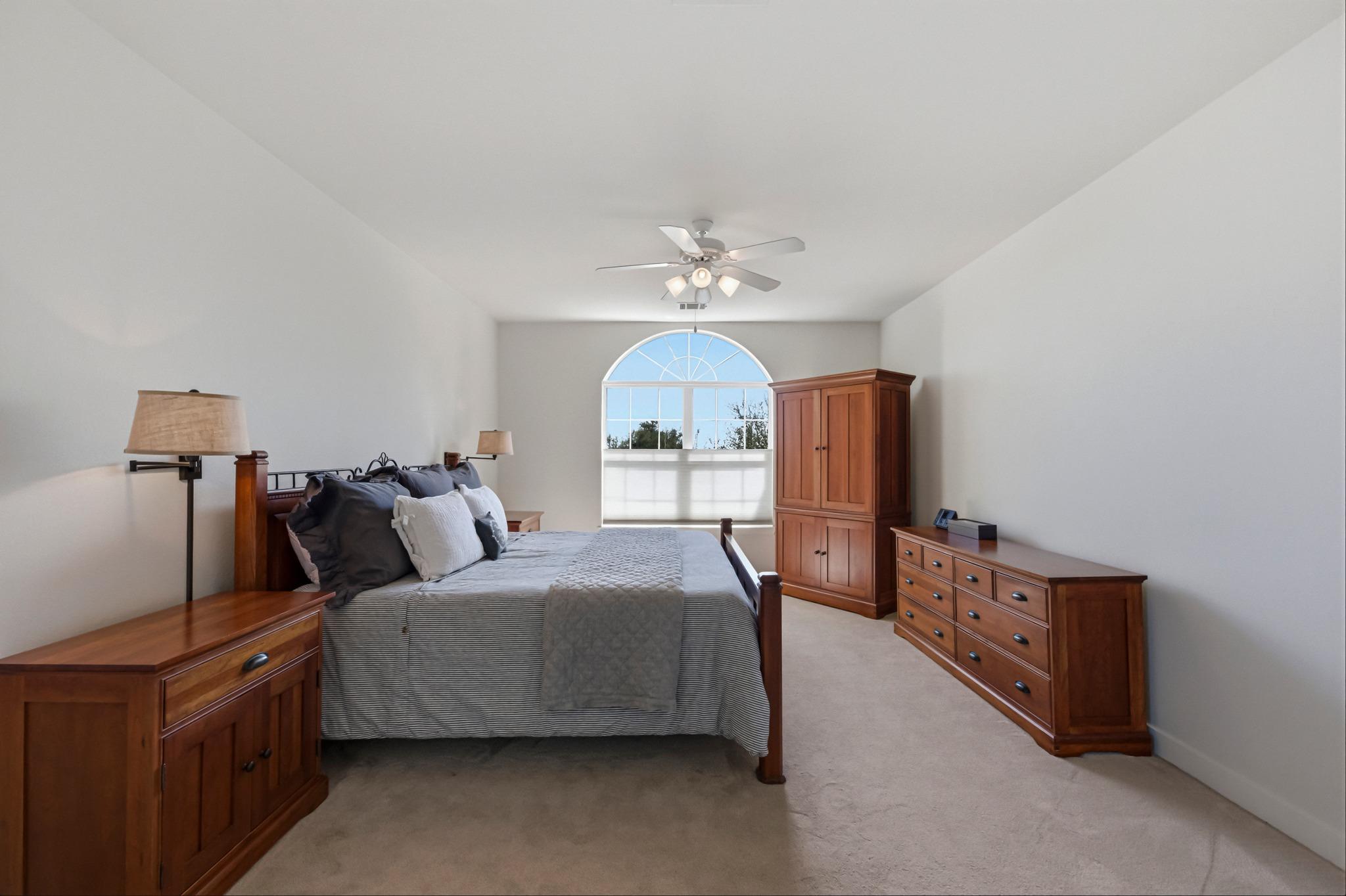 11916 LOOMIS Dr, Austin, TX 78738