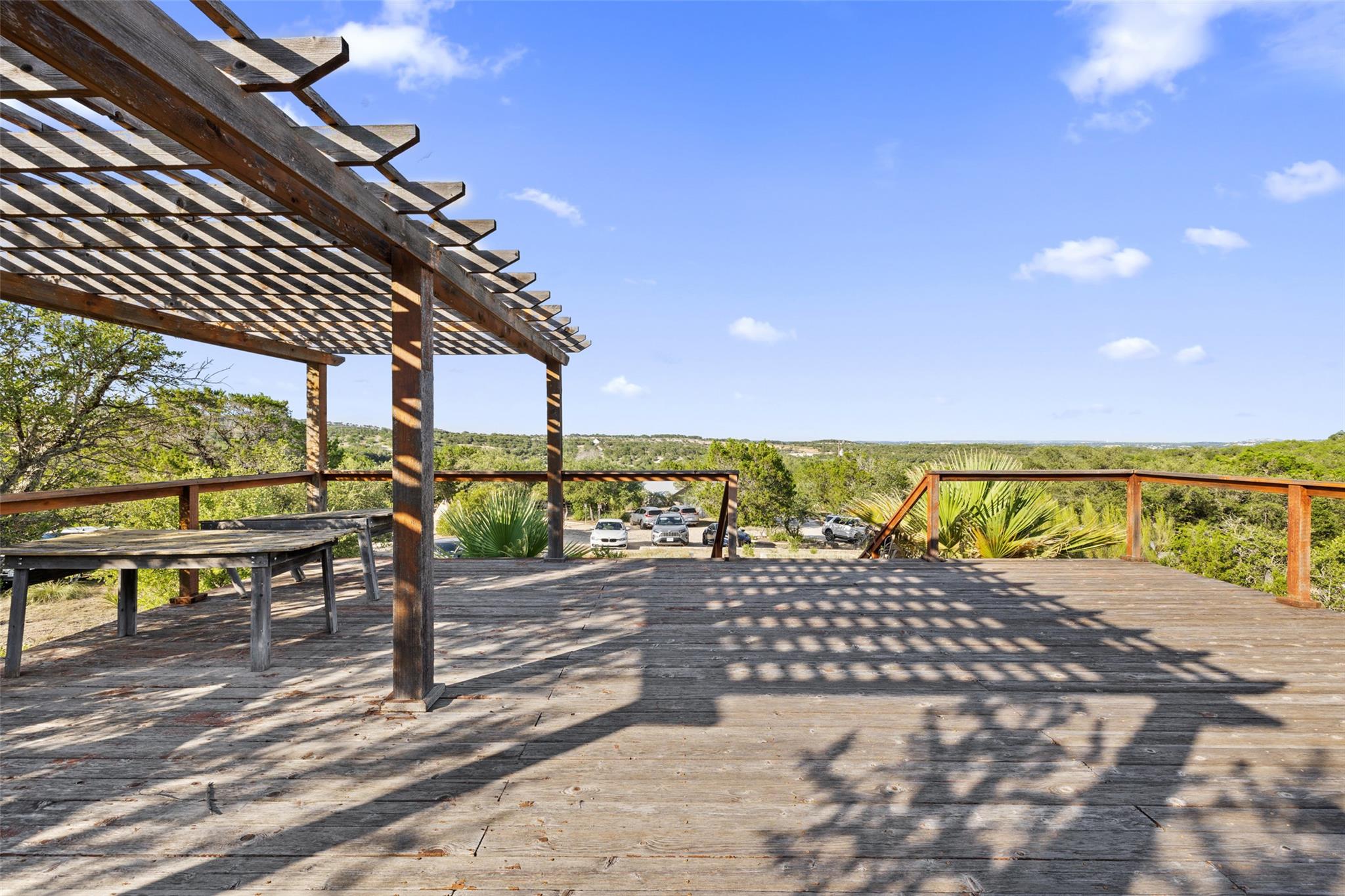 21301 Kathy Ln, Spicewood, TX 78669