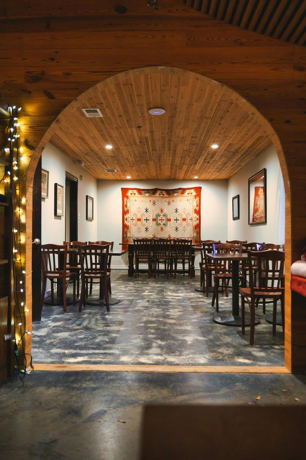 21301 Kathy Ln, Spicewood, TX 78669