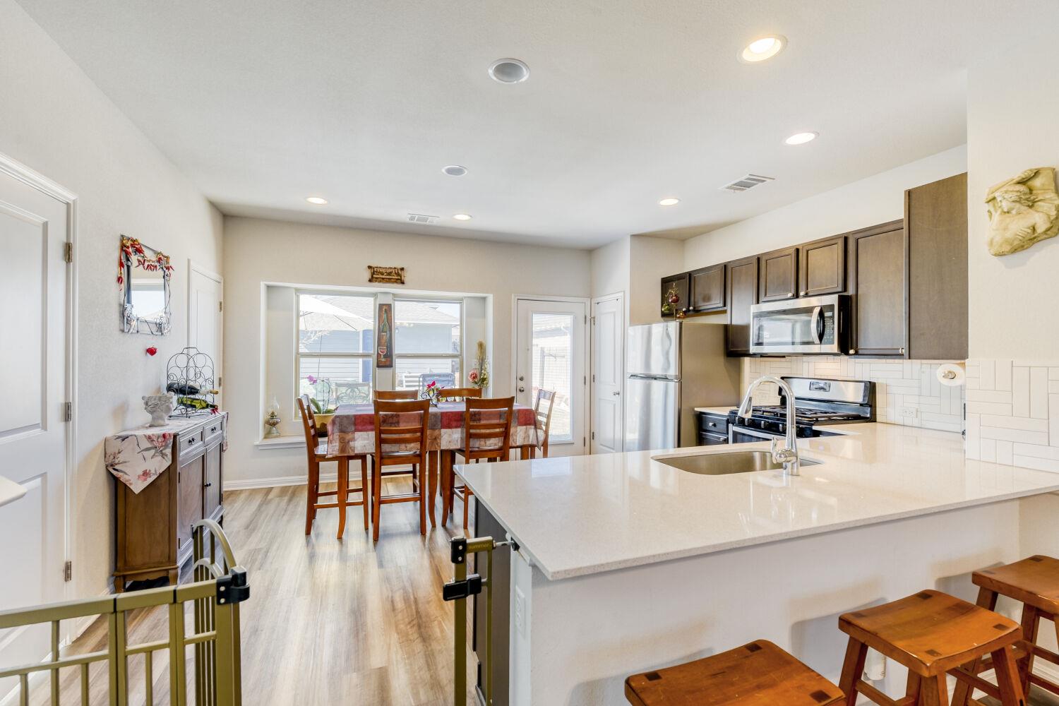 2812 Seneca Path, Leander, TX 78641