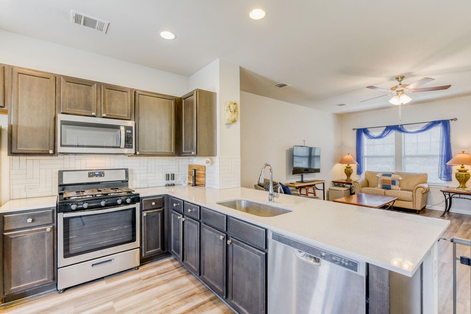 2812 Seneca Path, Leander, TX 78641