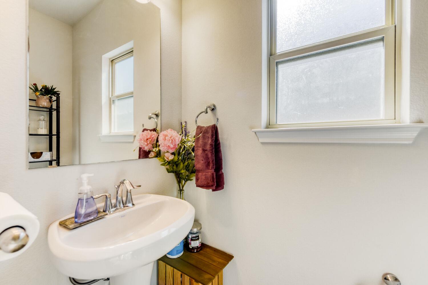 2812 Seneca Path, Leander, TX 78641