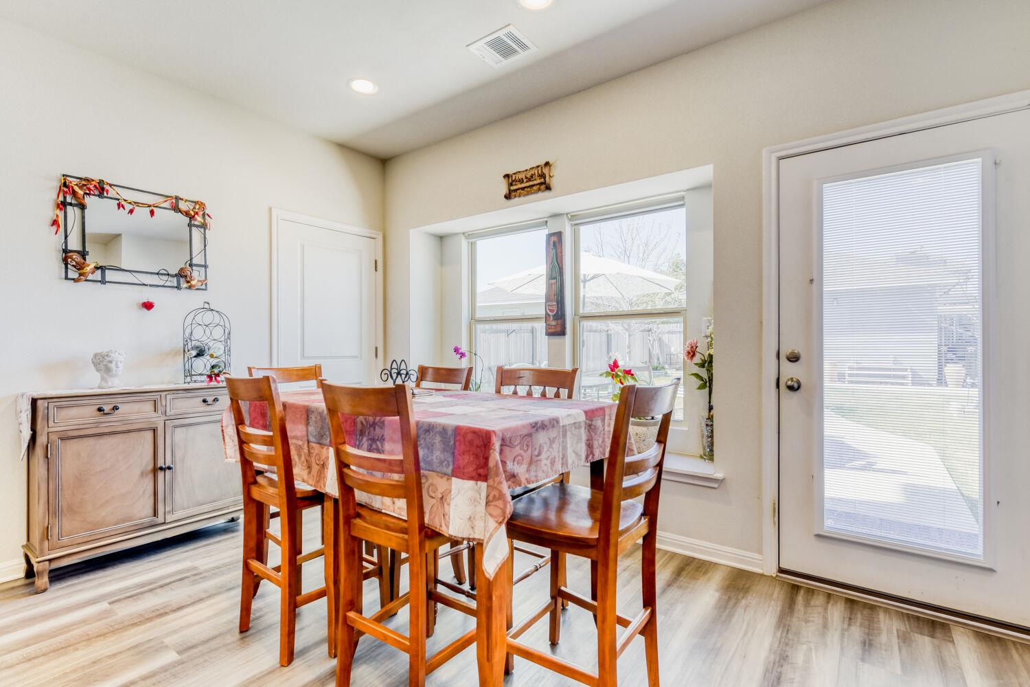 2812 Seneca Path, Leander, TX 78641