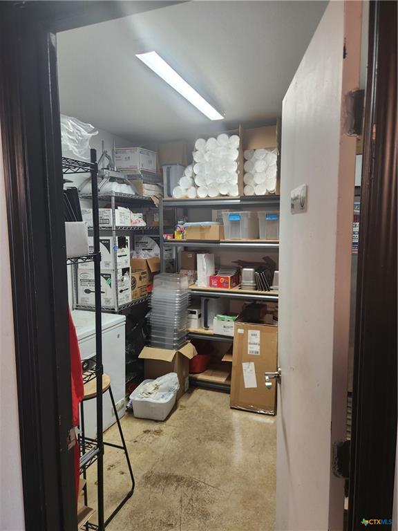 1004 S Key Ave, Lampasas, TX 76550