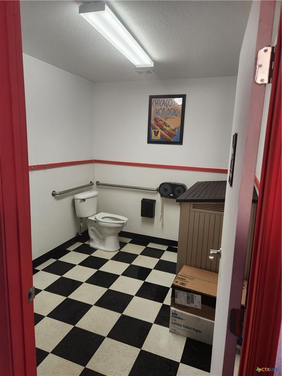 1004 S Key Ave, Lampasas, TX 76550