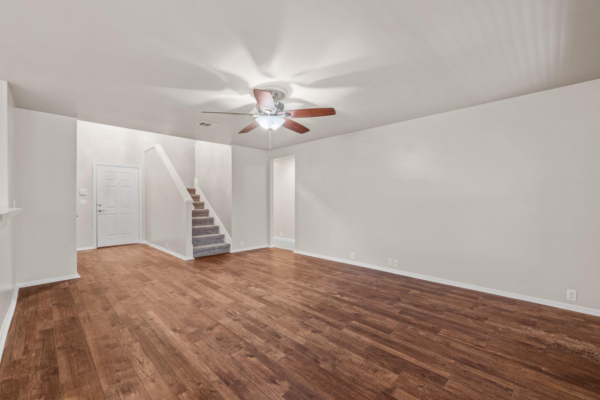 217 Inca Dove Ln, Leander, TX 78641