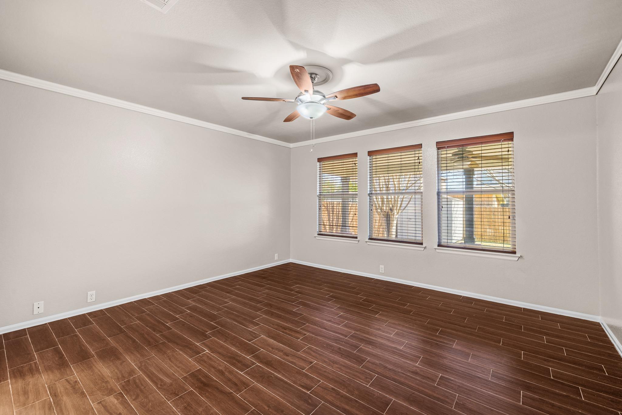 217 Inca Dove Ln, Leander, TX 78641