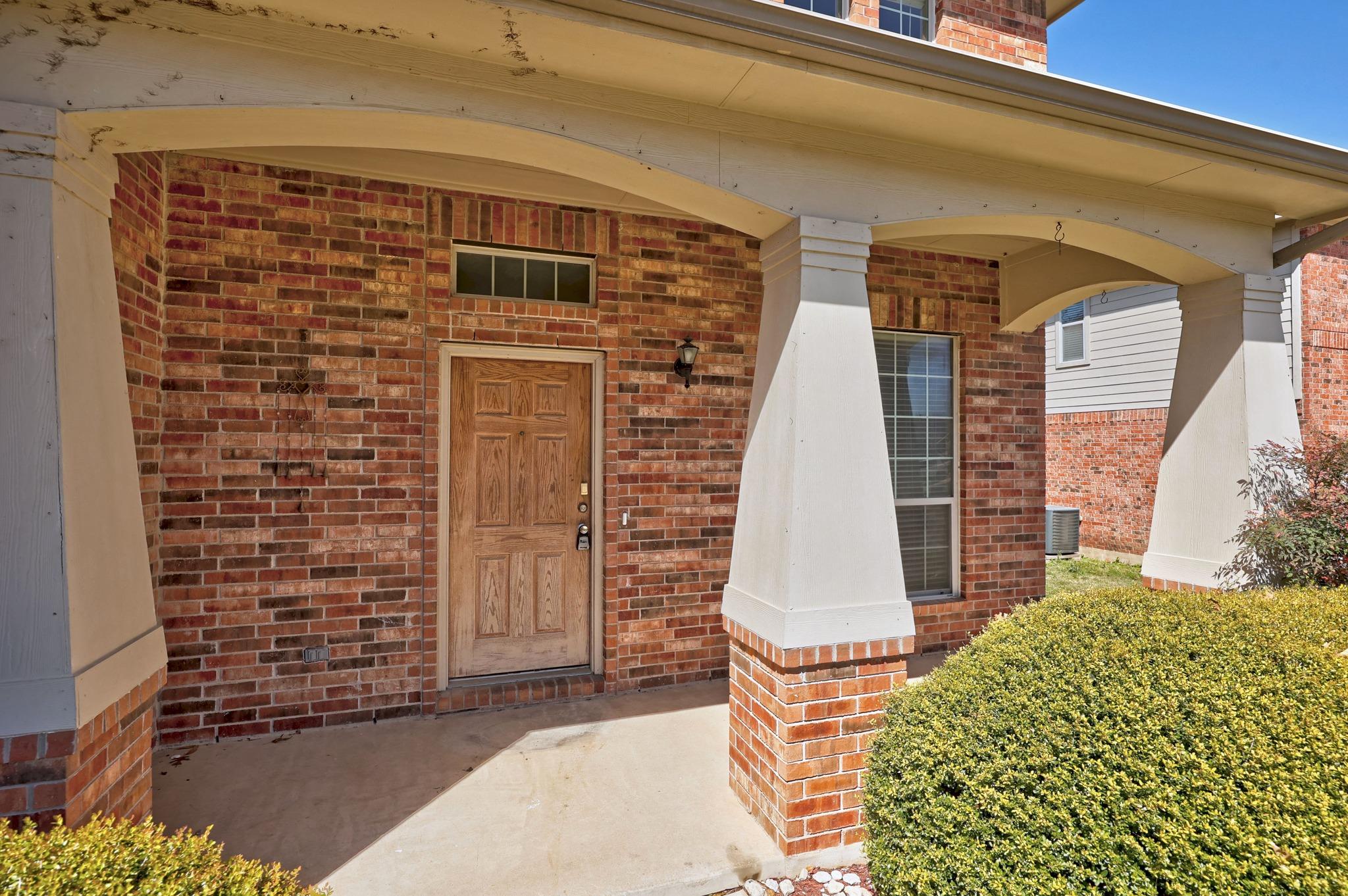 2049 Rachel Ln, Round Rock, TX 78664