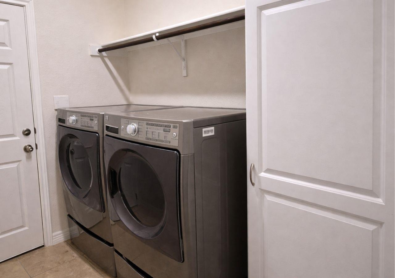 340 Beretta Cir, Georgetown, TX 78628