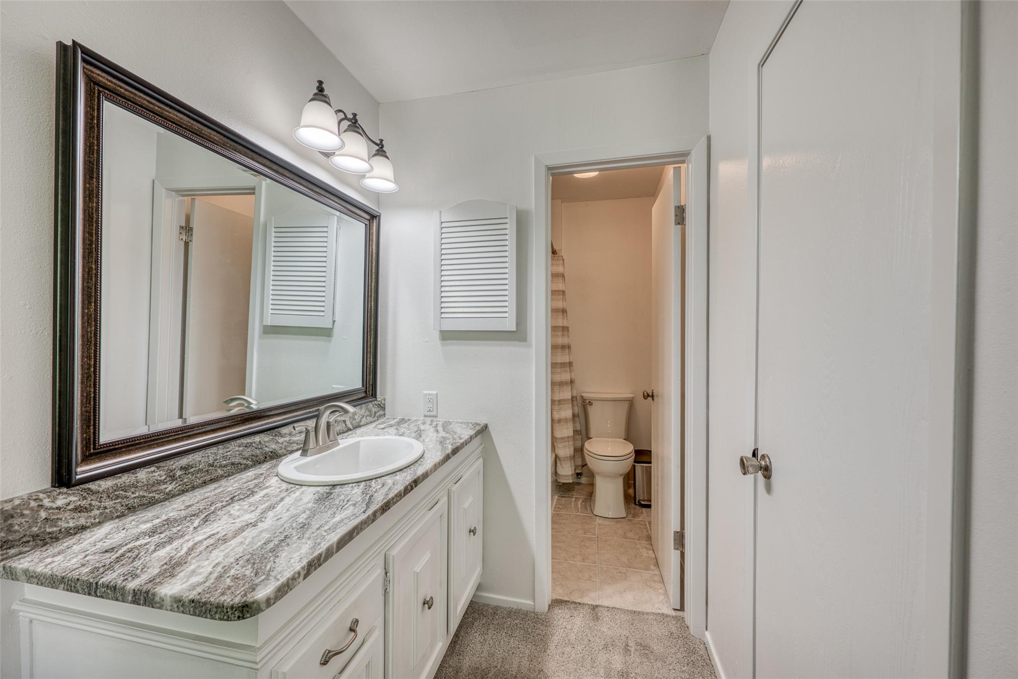 1209 Hi Stirrup # 113, Horseshoe Bay, TX 78657