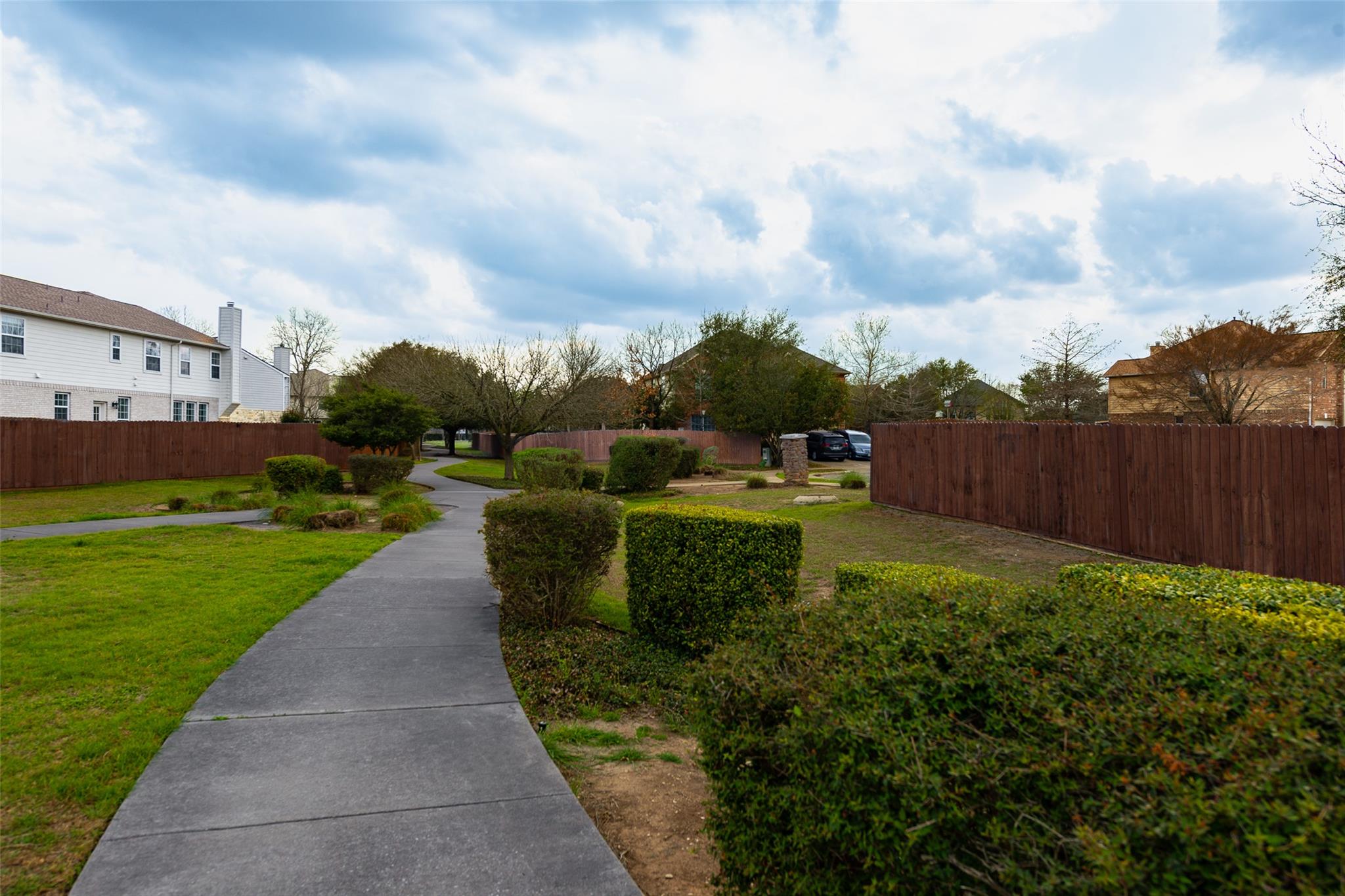 184 Tulip Cv, Kyle, TX 78640