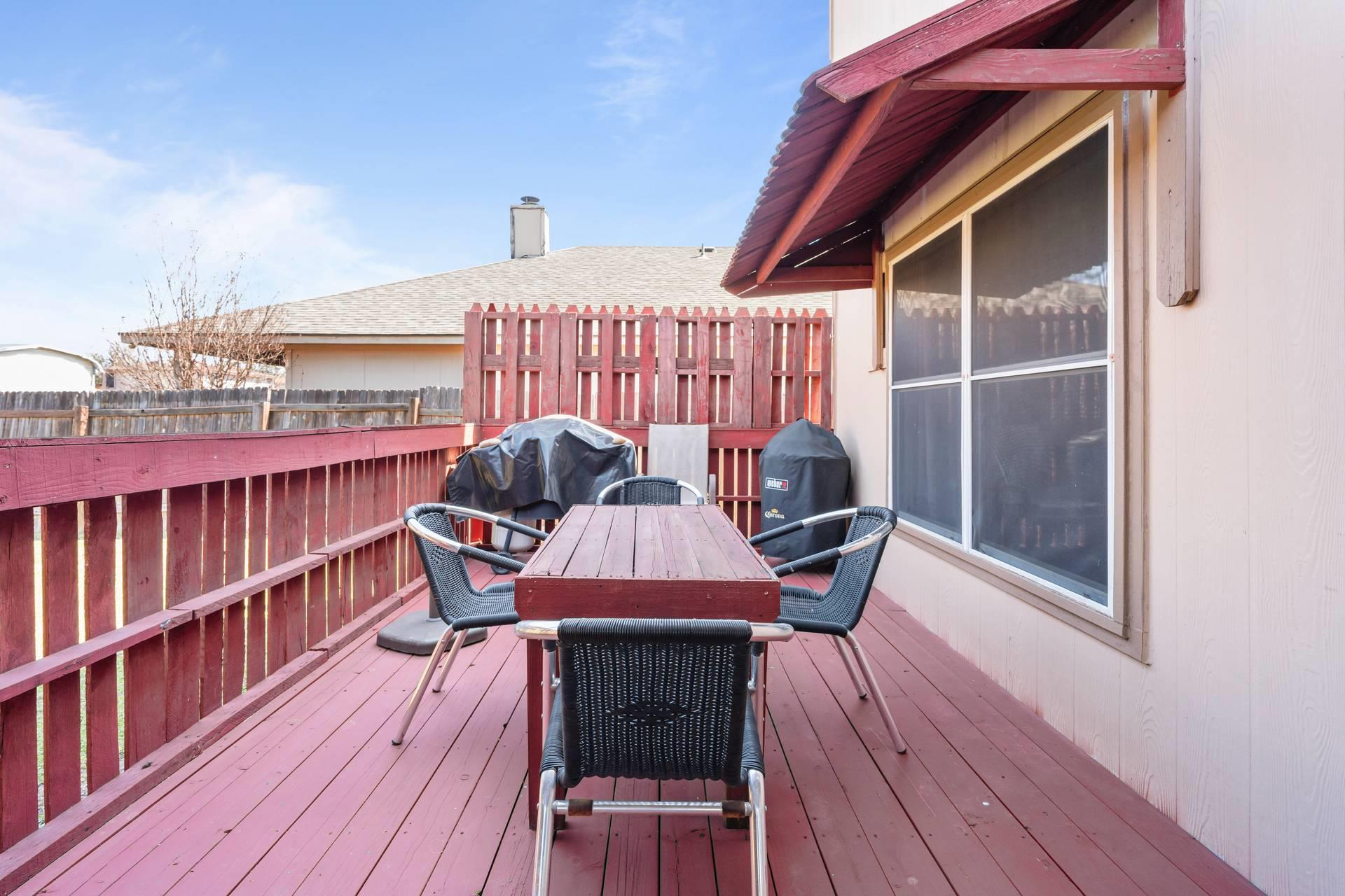 103 Ryan Cv, Hutto, TX 78634