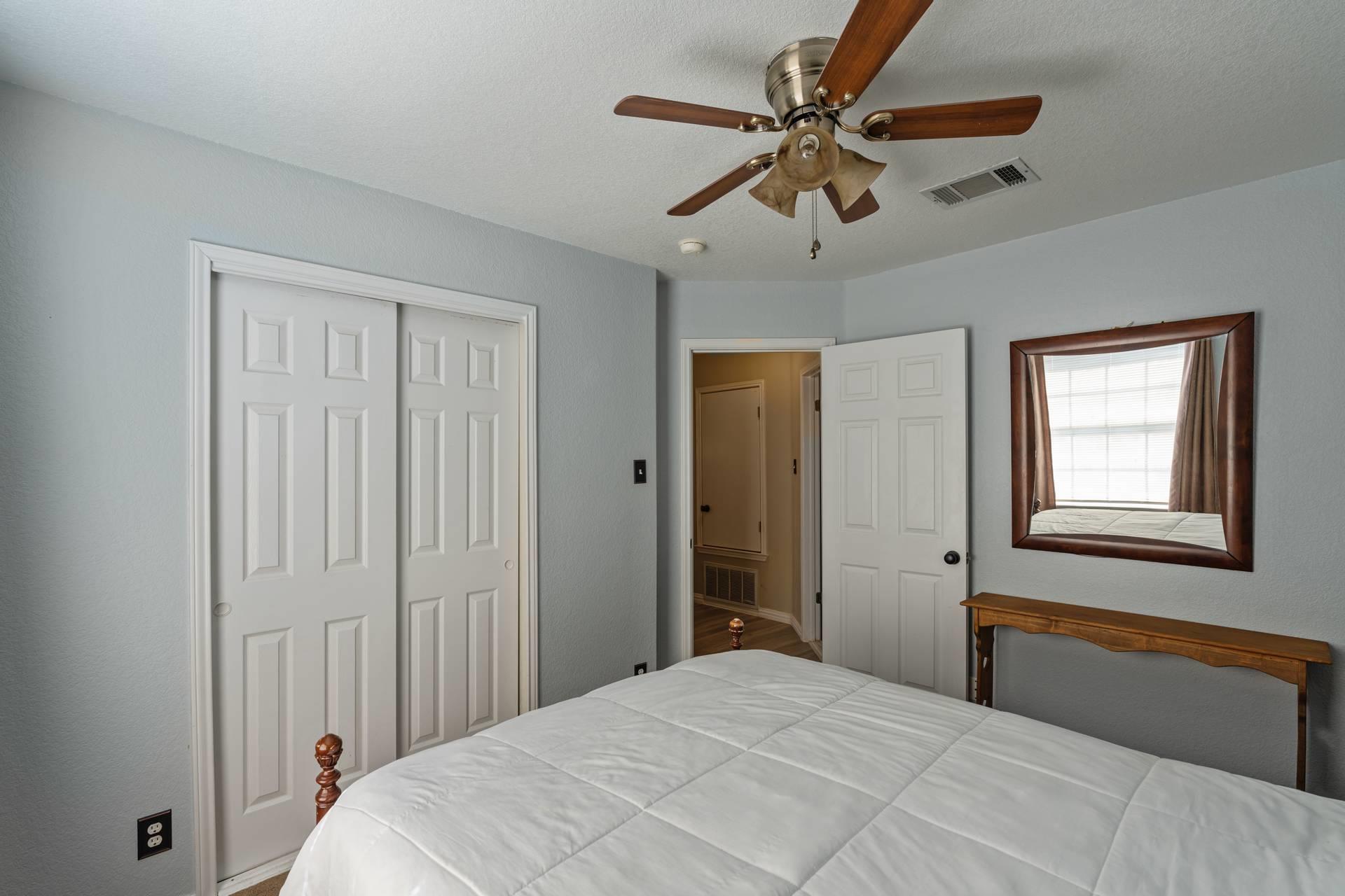 103 Ryan Cv, Hutto, TX 78634