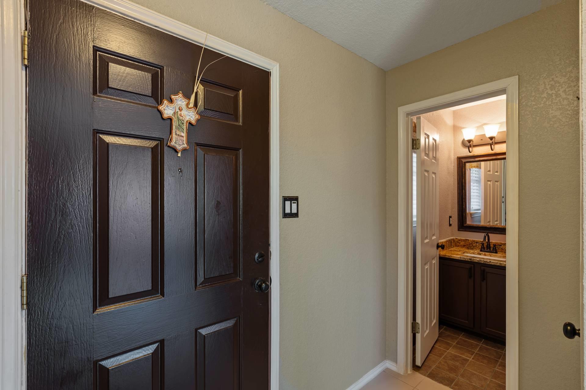 103 Ryan Cv, Hutto, TX 78634