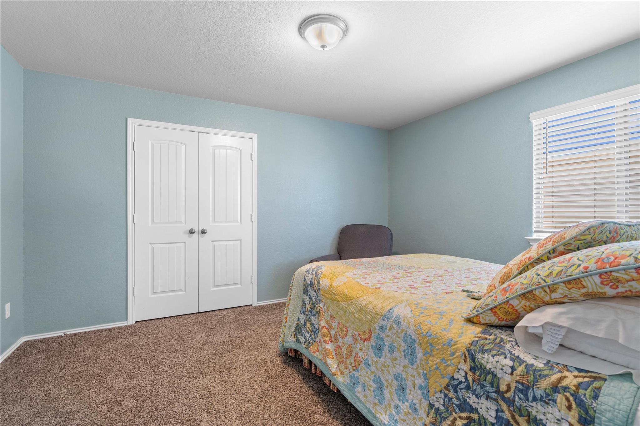 214 Nathaniel Dr, Taylor, TX 76574