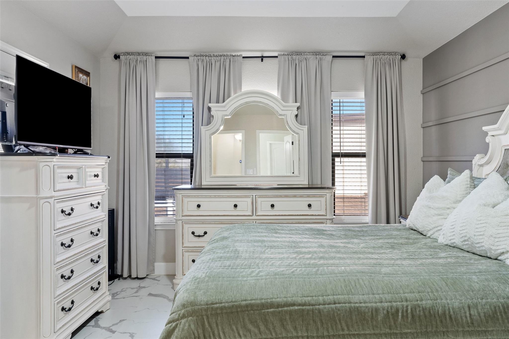 2026 Dripping Spgs, New Braunfels, TX 78130