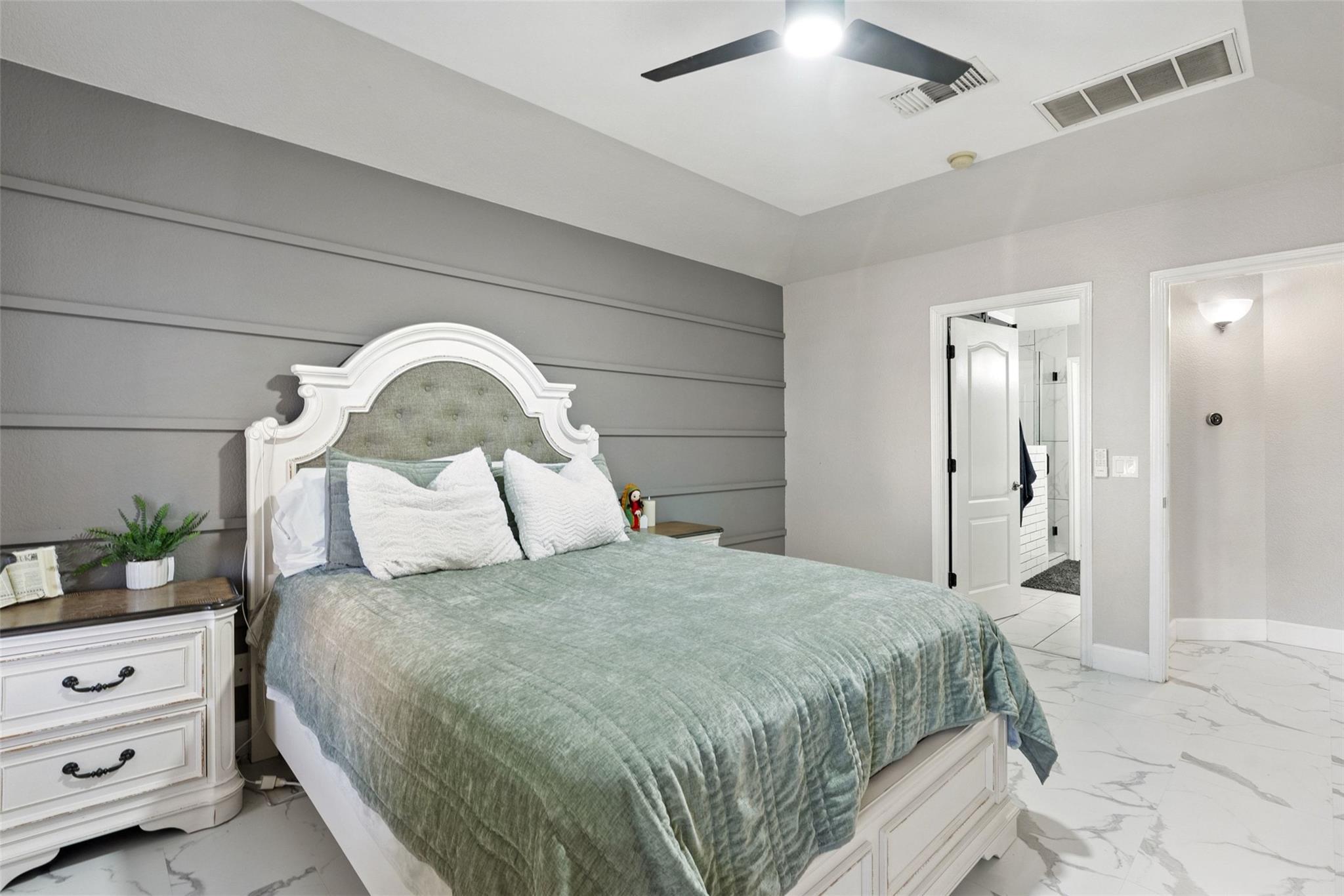 2026 Dripping Spgs, New Braunfels, TX 78130