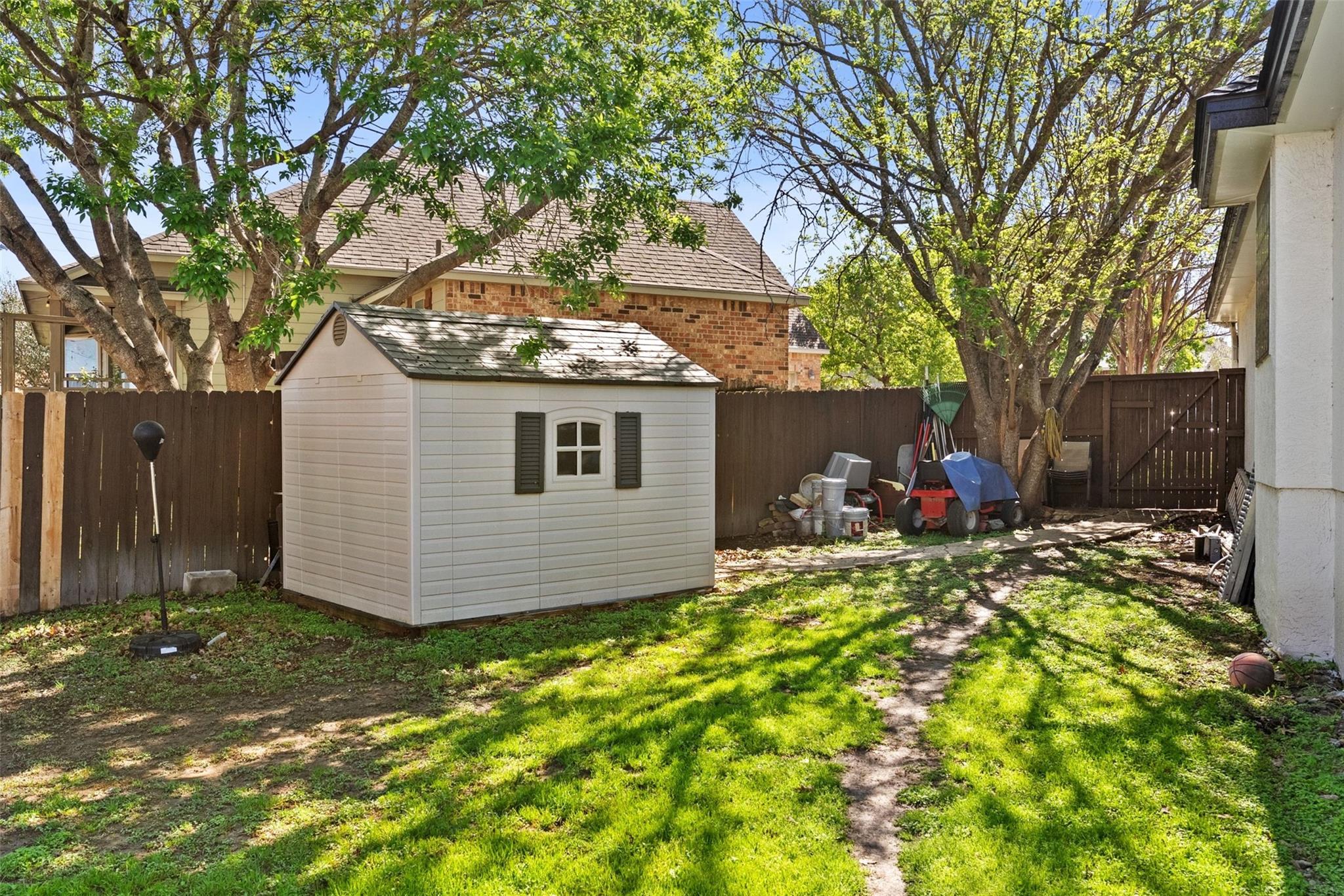 2026 Dripping Spgs, New Braunfels, TX 78130