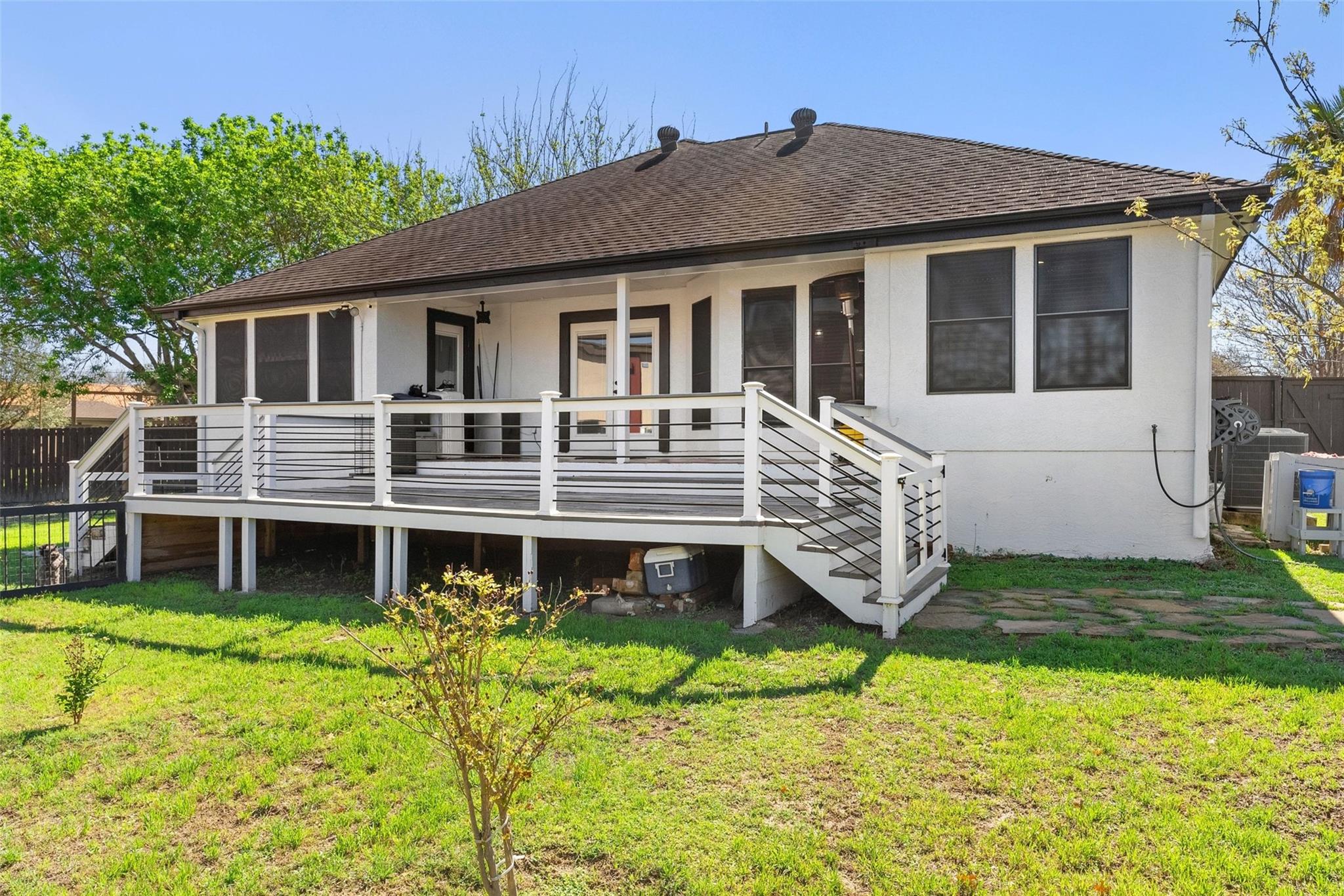 2026 Dripping Spgs, New Braunfels, TX 78130