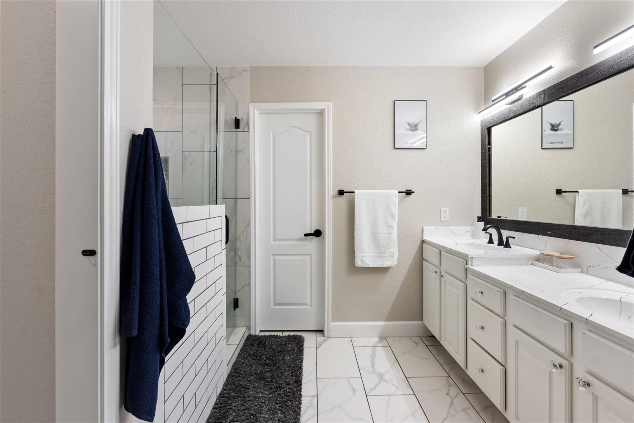 2026 Dripping Spgs, New Braunfels, TX 78130