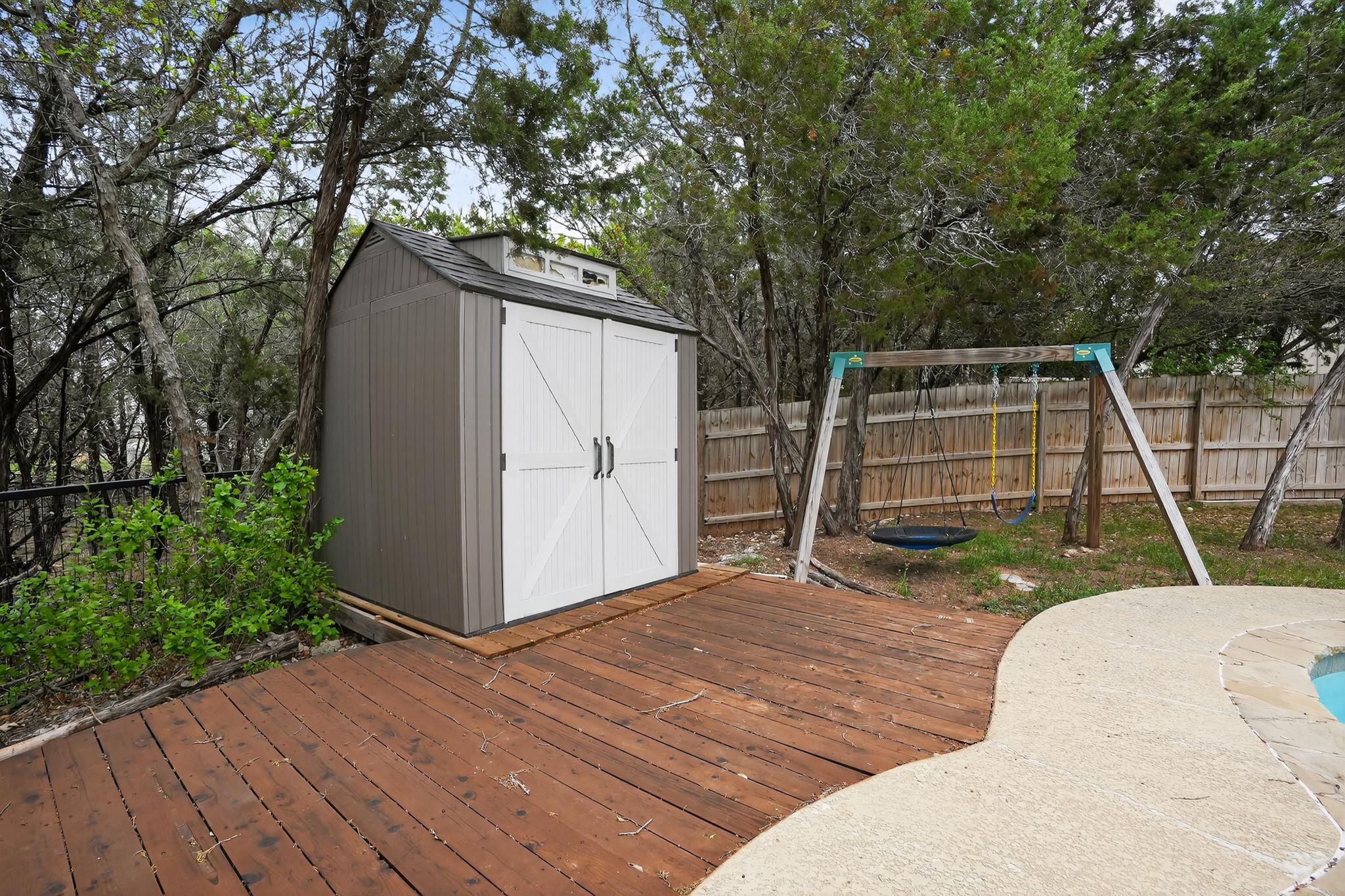 4 Redwood Cir, Wimberley, TX 78676