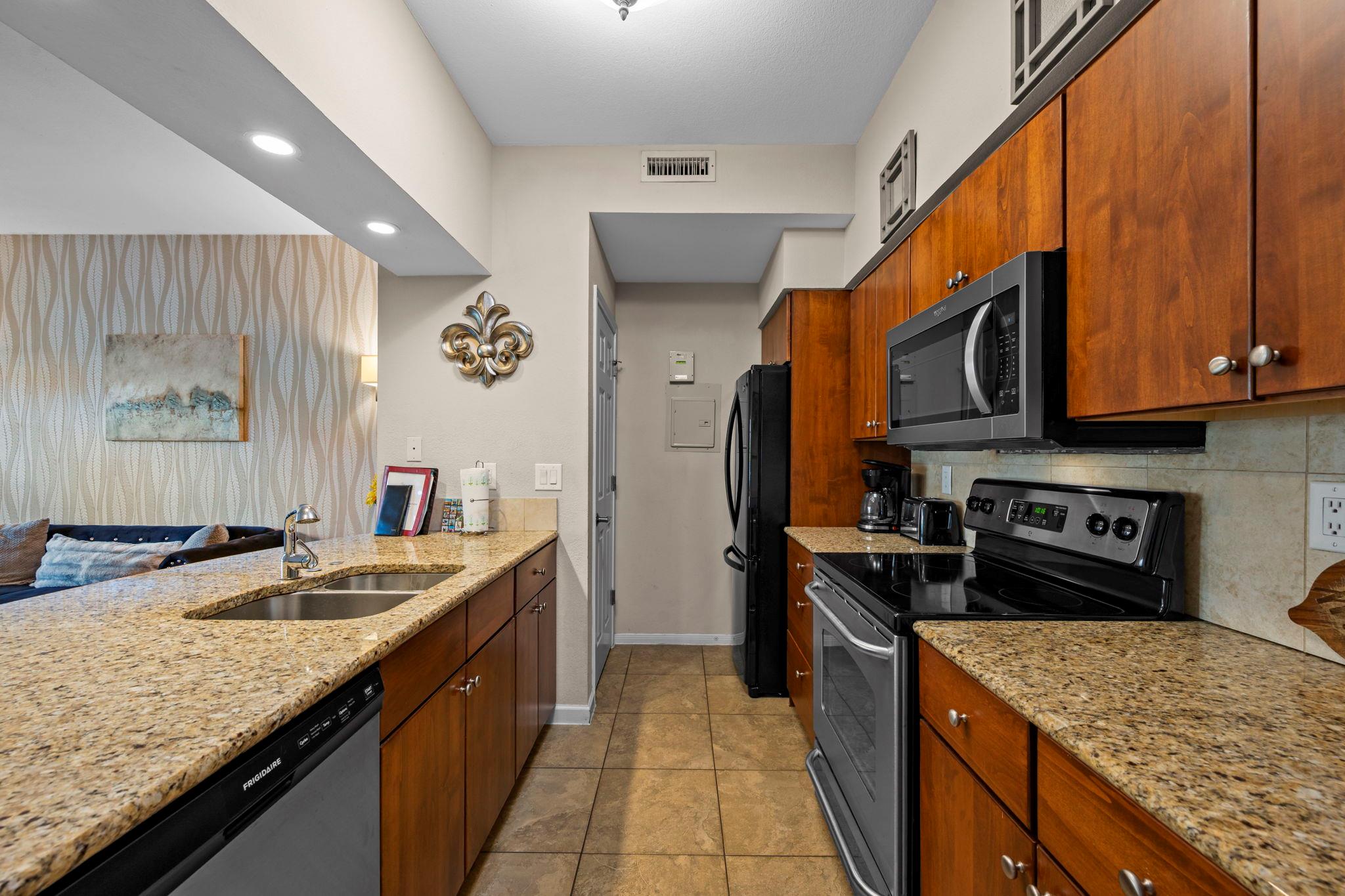 3404 American Dr # 2200, Lago Vista, TX 78645