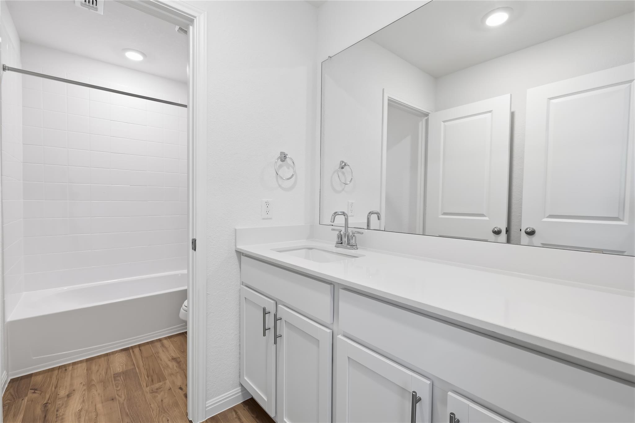 1925 LAZY ACRES St, Leander, TX 78641