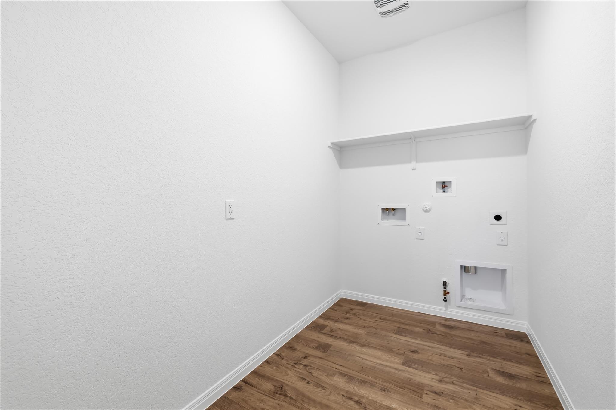 1925 LAZY ACRES St, Leander, TX 78641