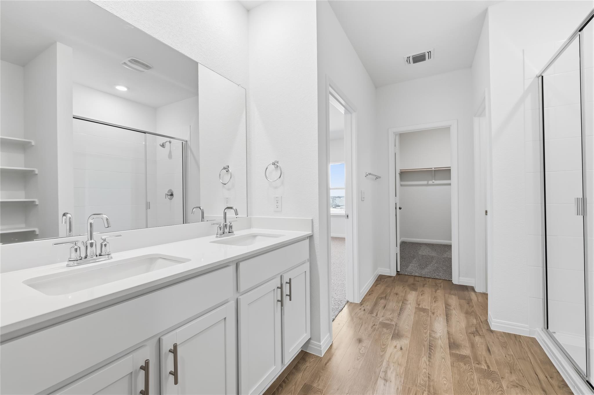 1925 LAZY ACRES St, Leander, TX 78641