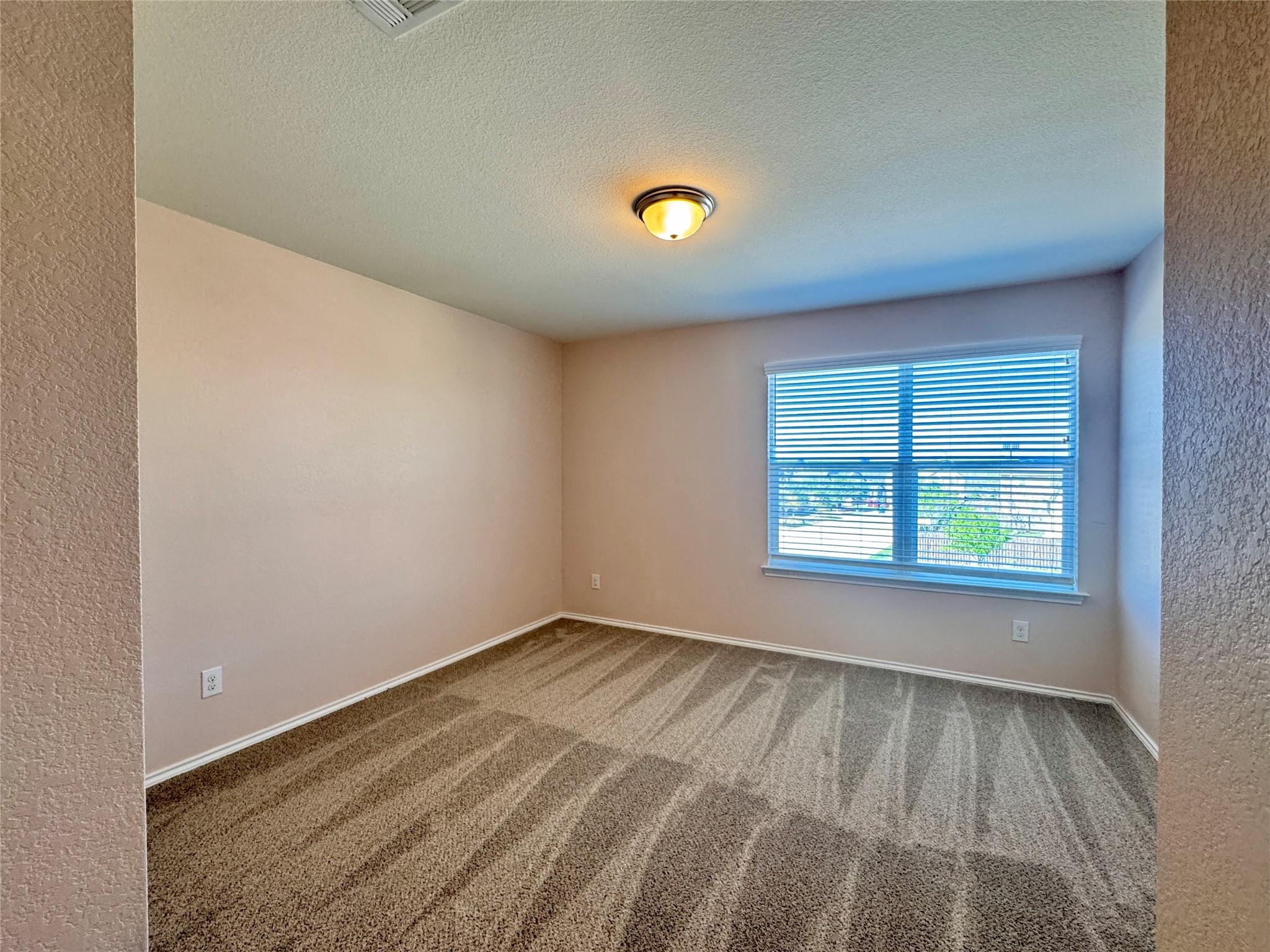 16501 Brogan Ln, Pflugerville, TX 78660