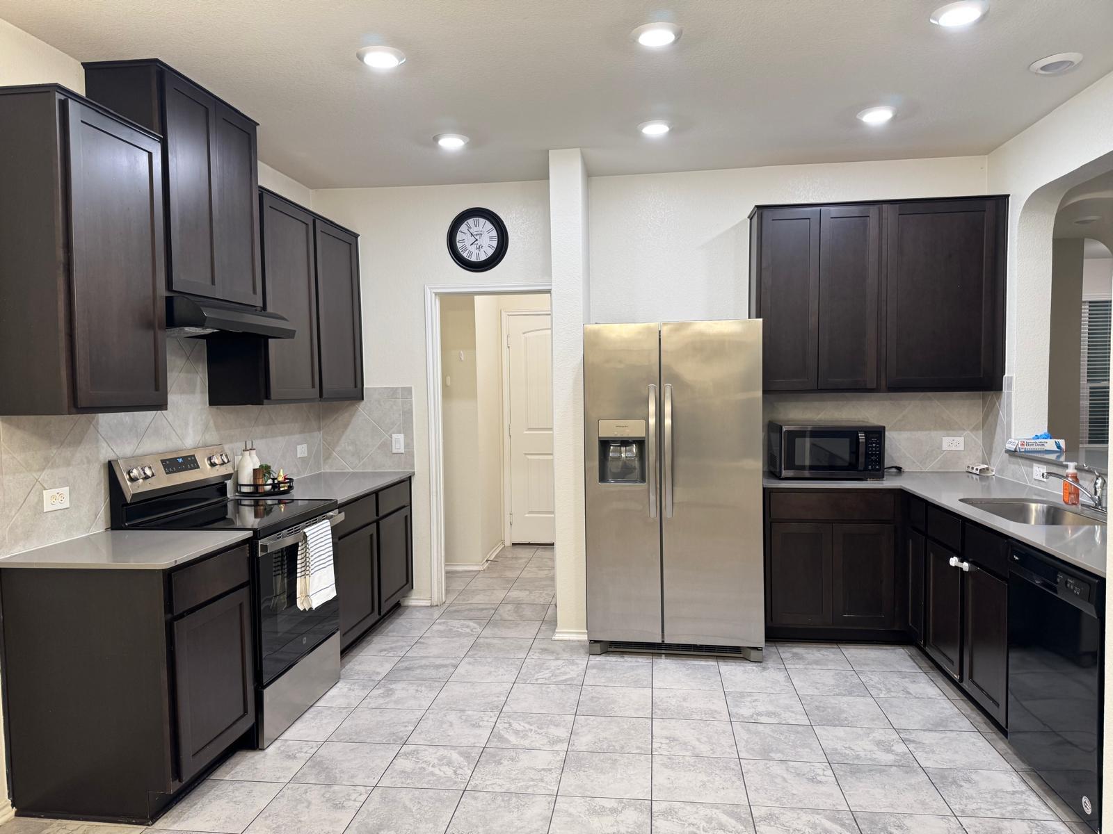 16501 Brogan Ln, Pflugerville, TX 78660