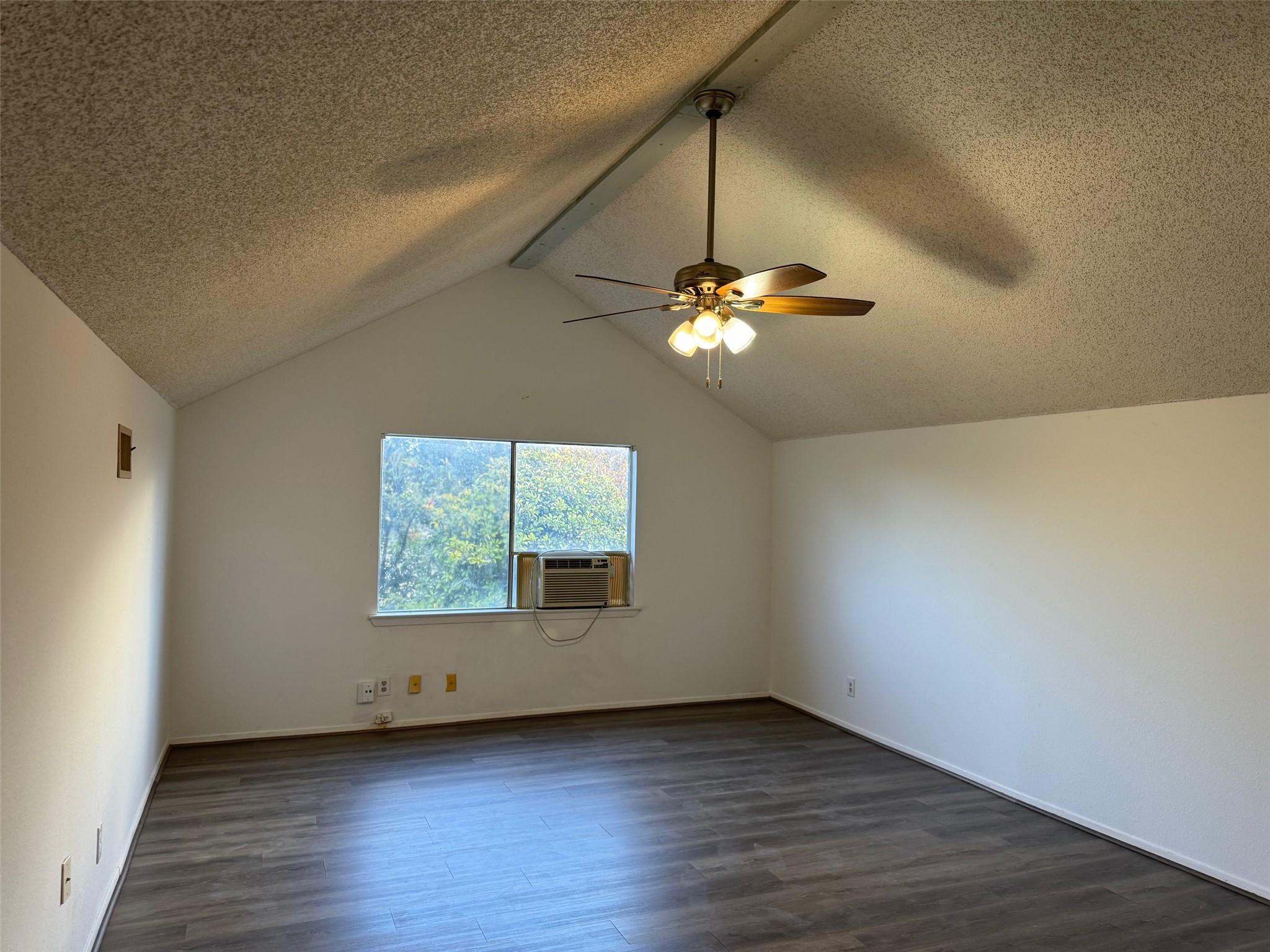 12800 Irongate Ave, Austin, TX 78727