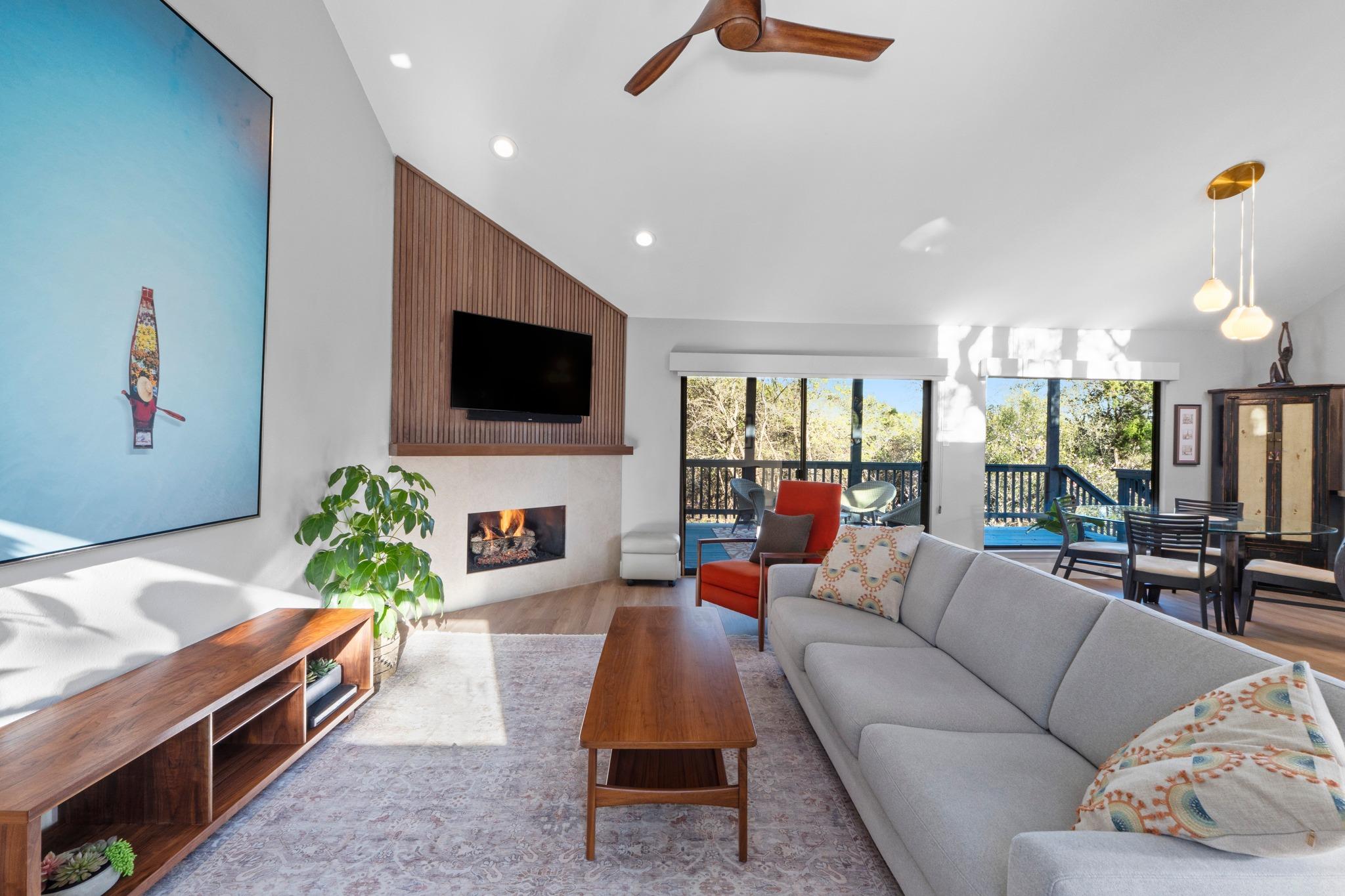 2200 Homedale Dr # B, Austin, TX 78704