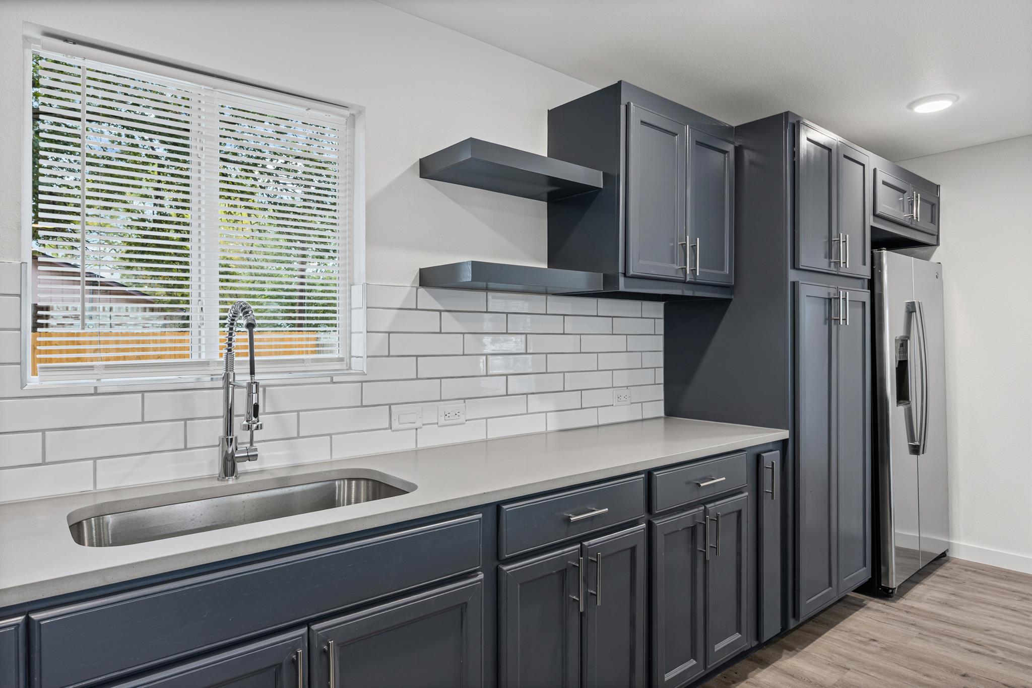 1100 Monte Vista Dr, Lockhart, TX 78644