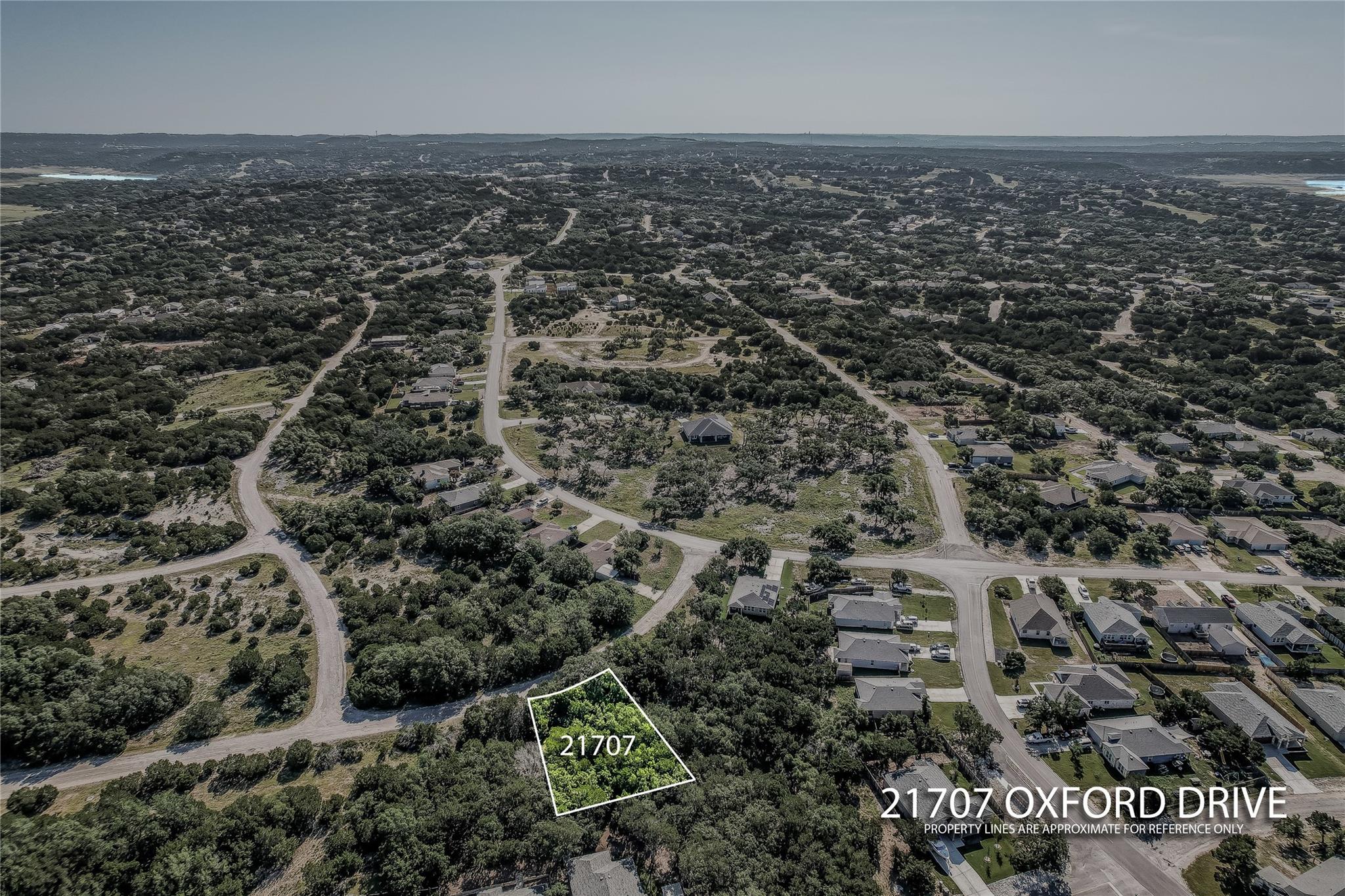 21707 Oxford Dr, Lago Vista, TX 78645