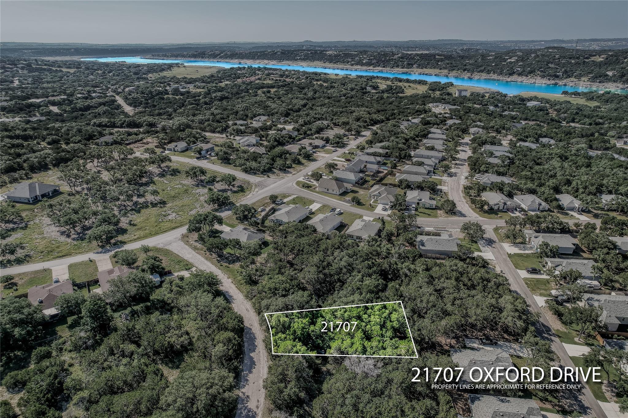 21707 Oxford Dr, Lago Vista, TX 78645