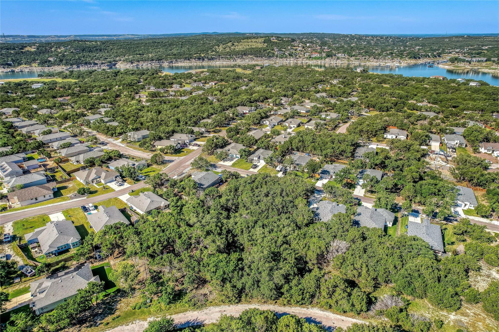 21707 Oxford Dr, Lago Vista, TX 78645