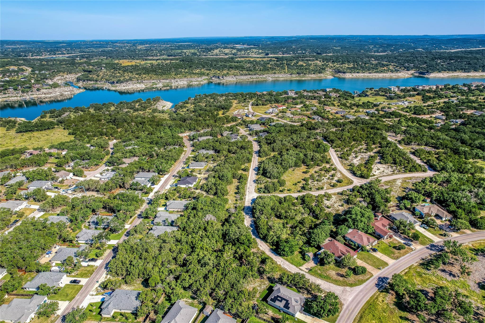 21707 Oxford Dr, Lago Vista, TX 78645