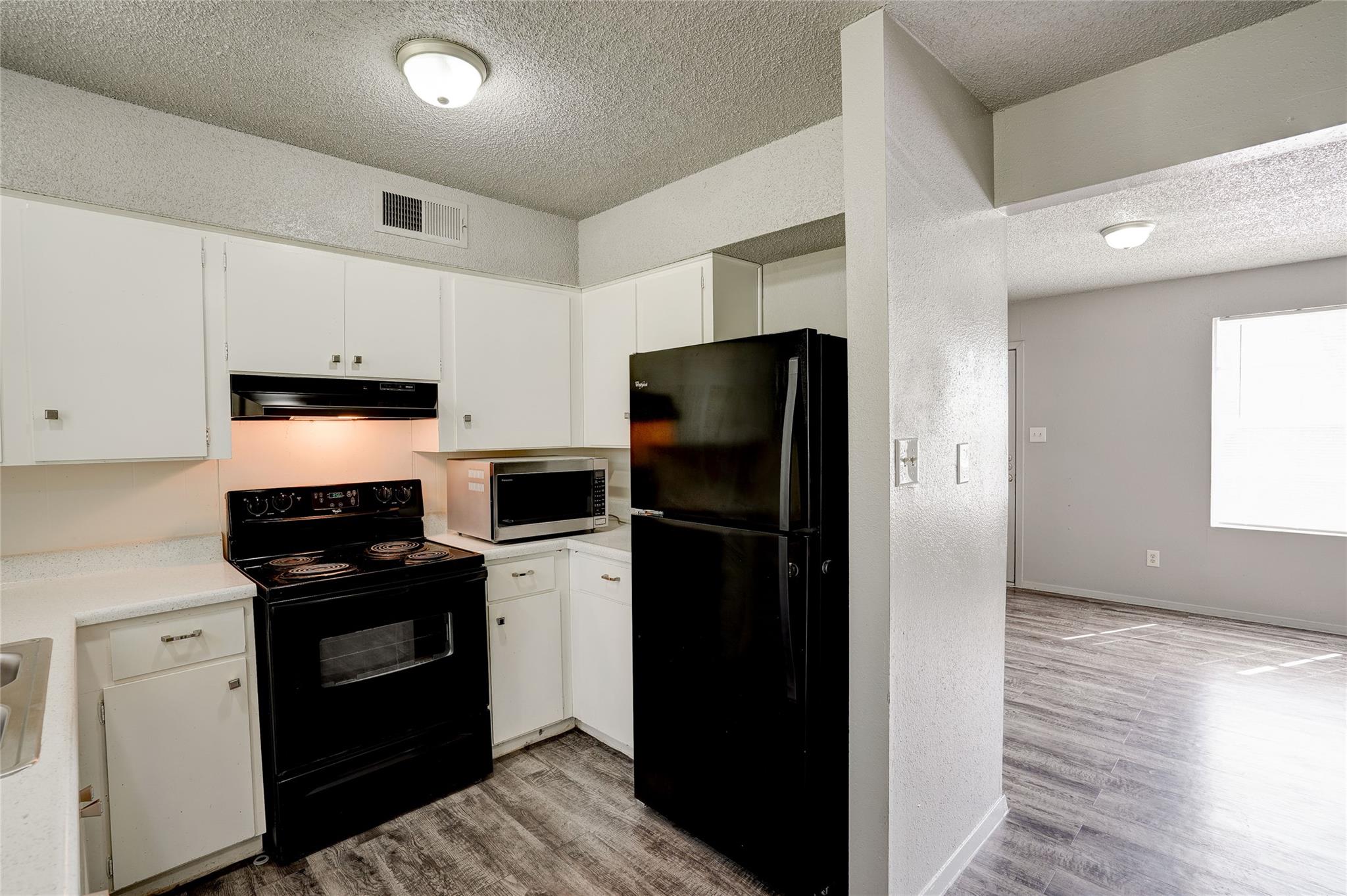 714 Old Martindale Rd, San Marcos, TX 78666