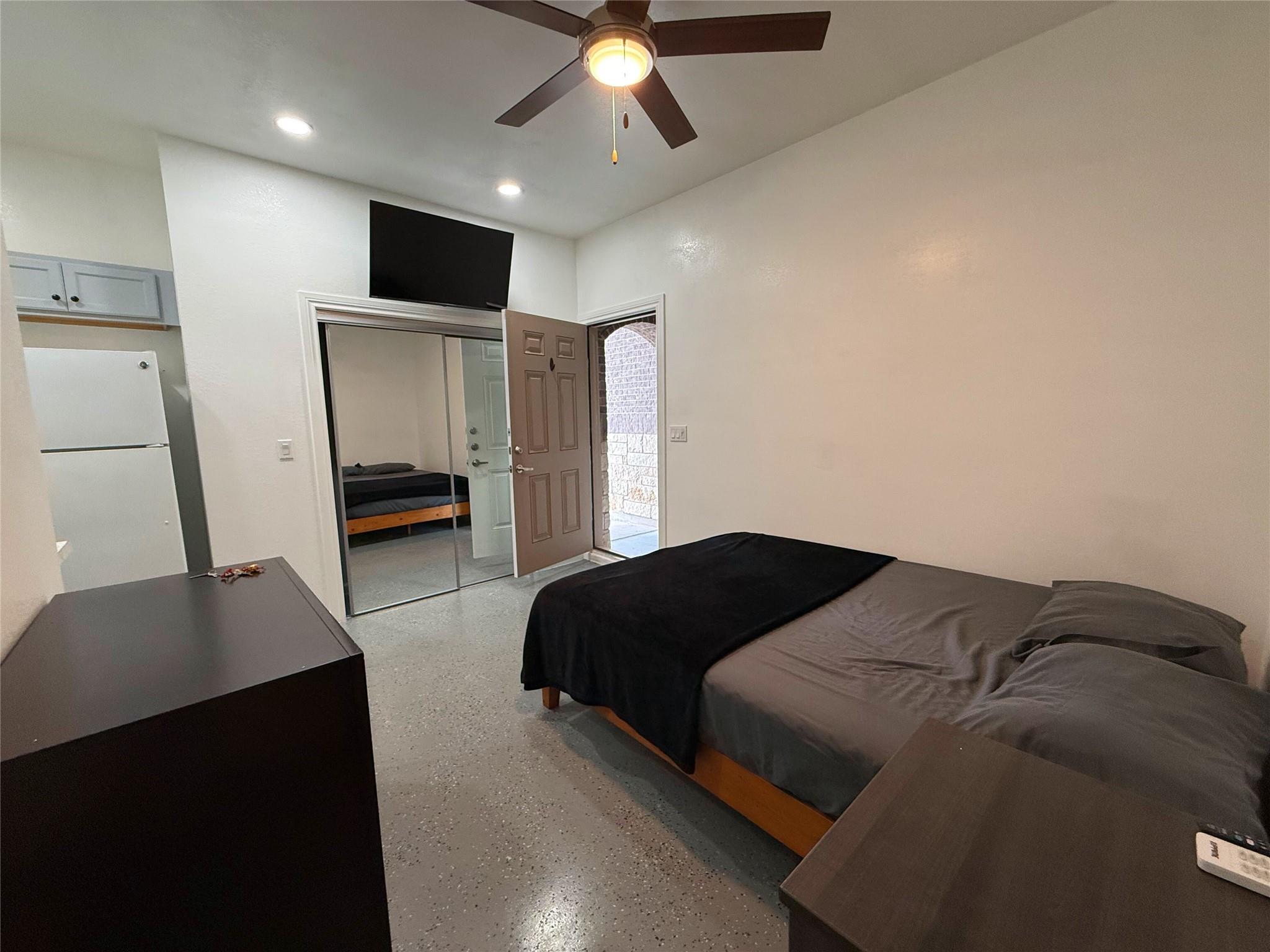 216 Charles Trl # B, Georgetown, TX 78626