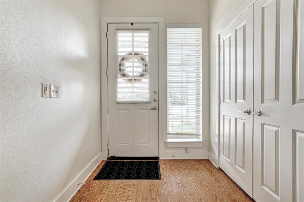 2400 Louis Henna Blvd # 305, Round Rock, TX 78664