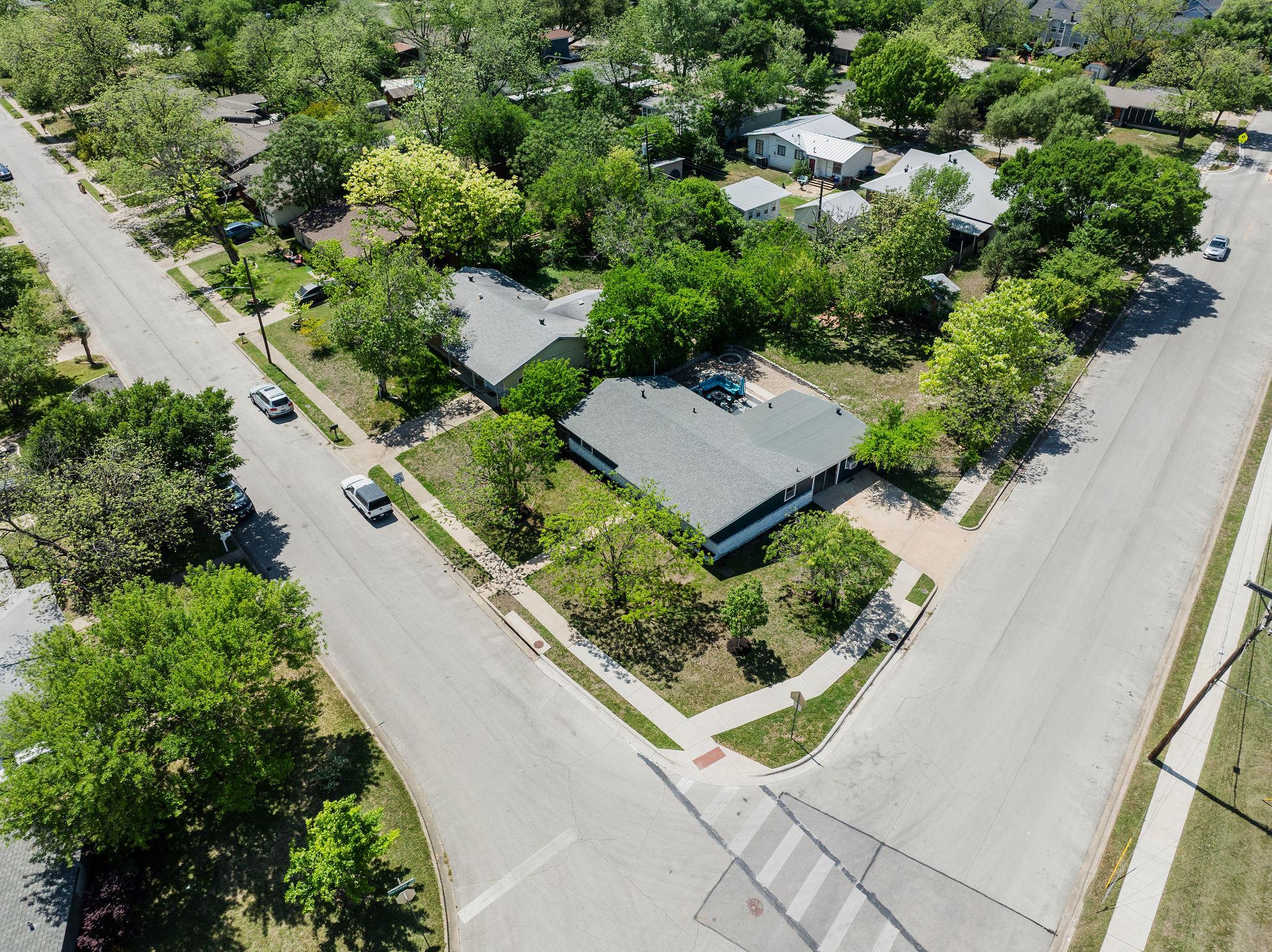 7706 Delafield Ln, Austin, TX 78752