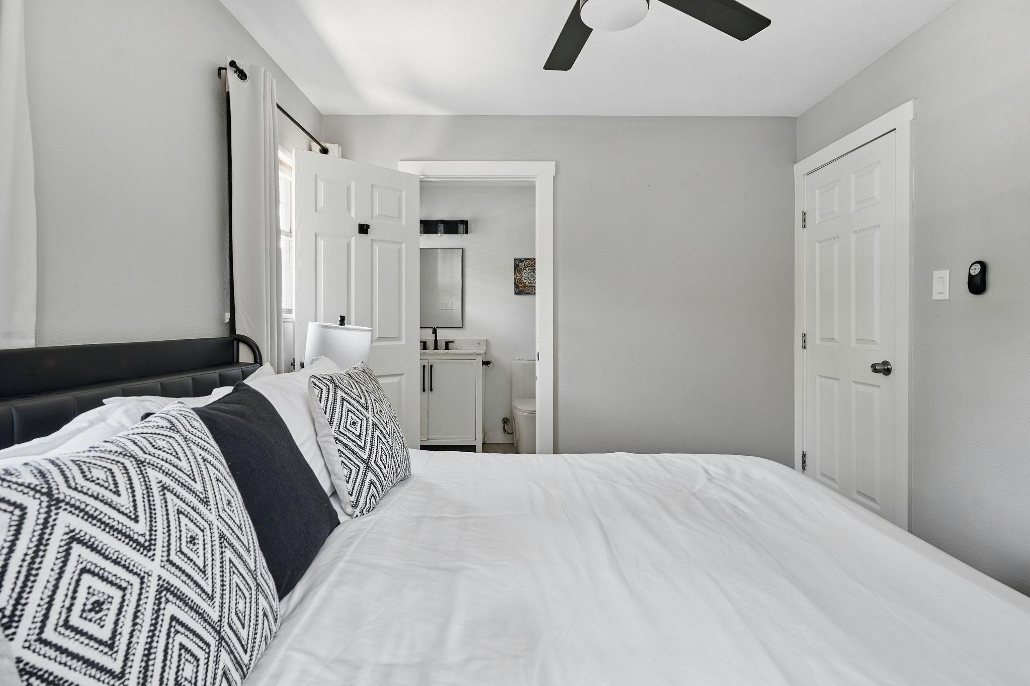 7706 Delafield Ln, Austin, TX 78752