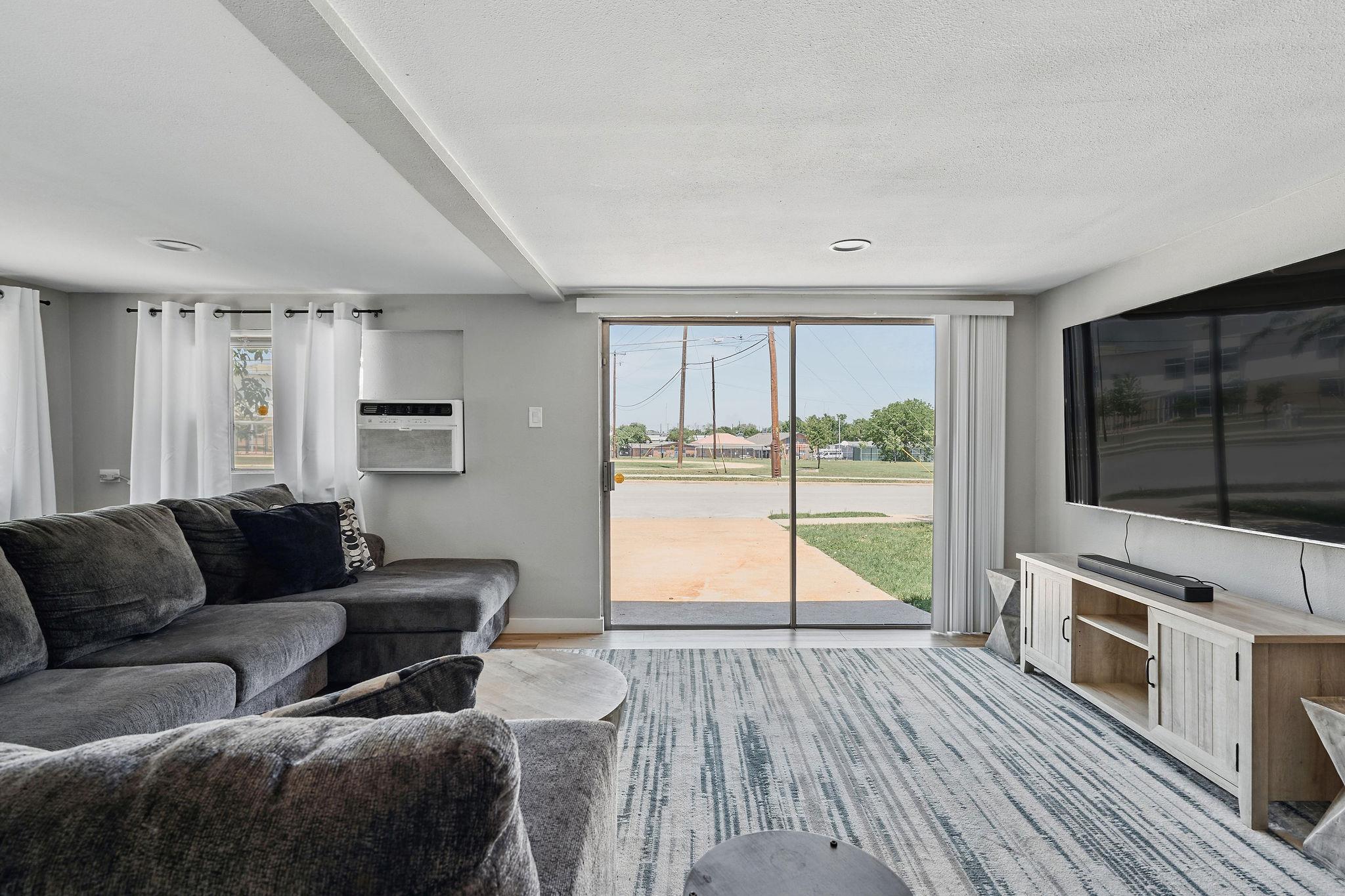 7706 Delafield Ln, Austin, TX 78752