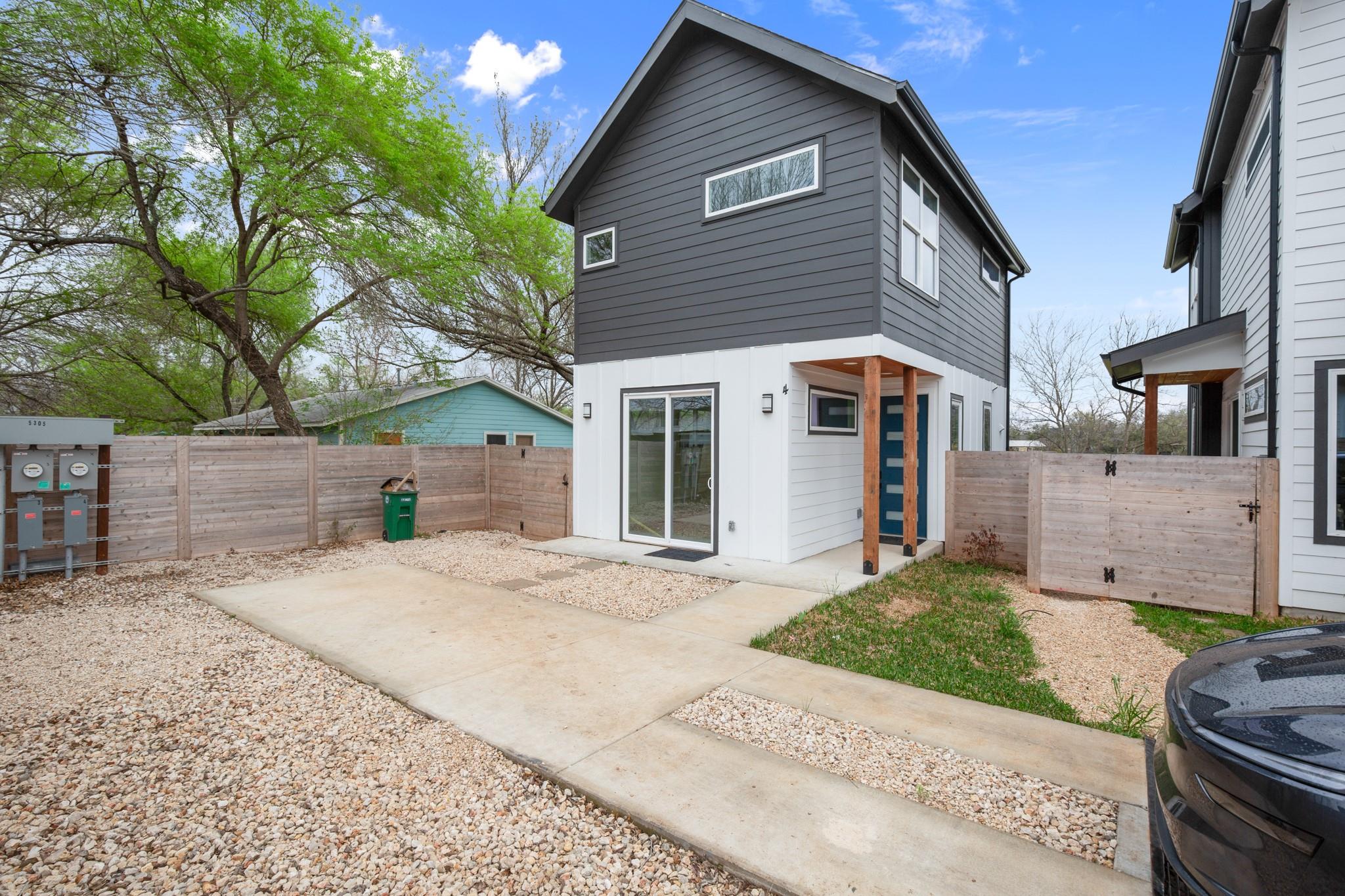5305 Ledesma Rd # 4, Austin, TX 78721