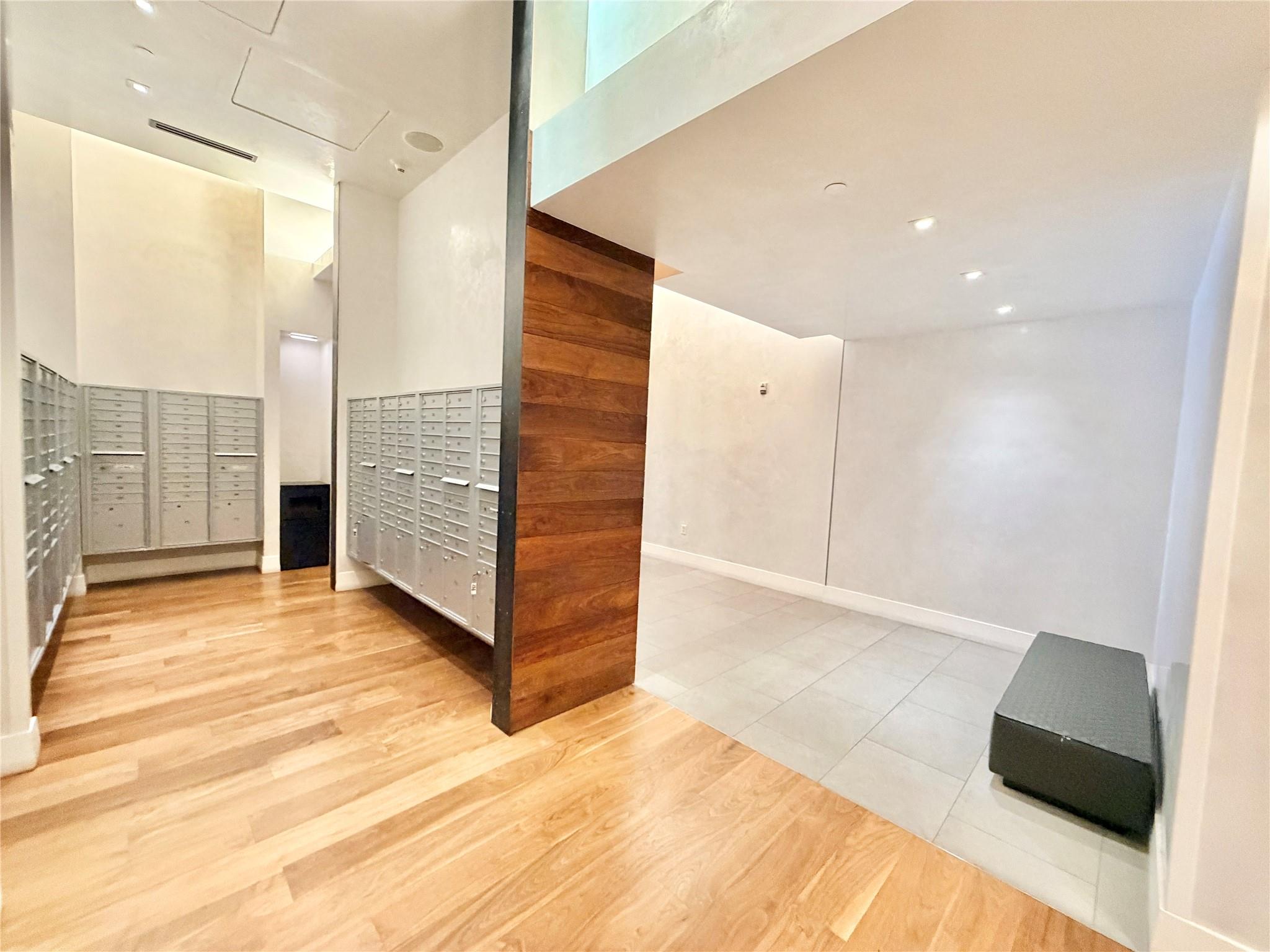 210 Lavaca St # 1912, Austin, TX 78701