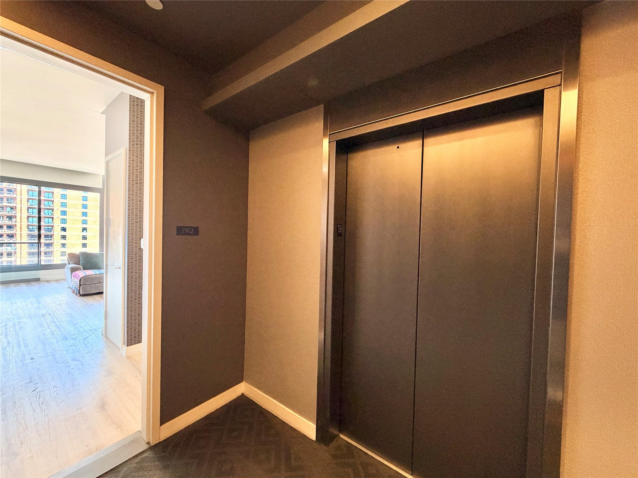 210 Lavaca St # 1912, Austin, TX 78701