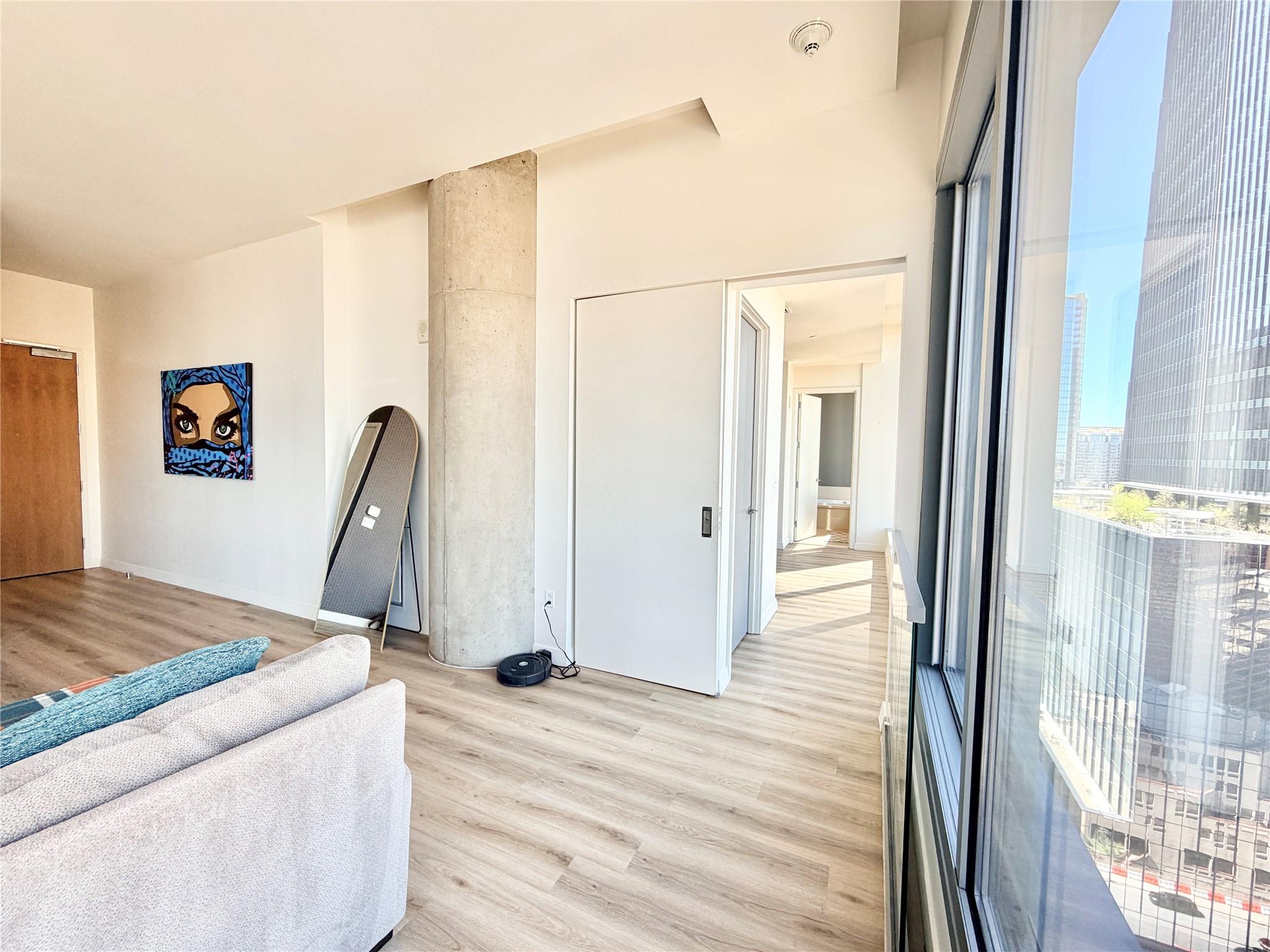 210 Lavaca St # 1912, Austin, TX 78701